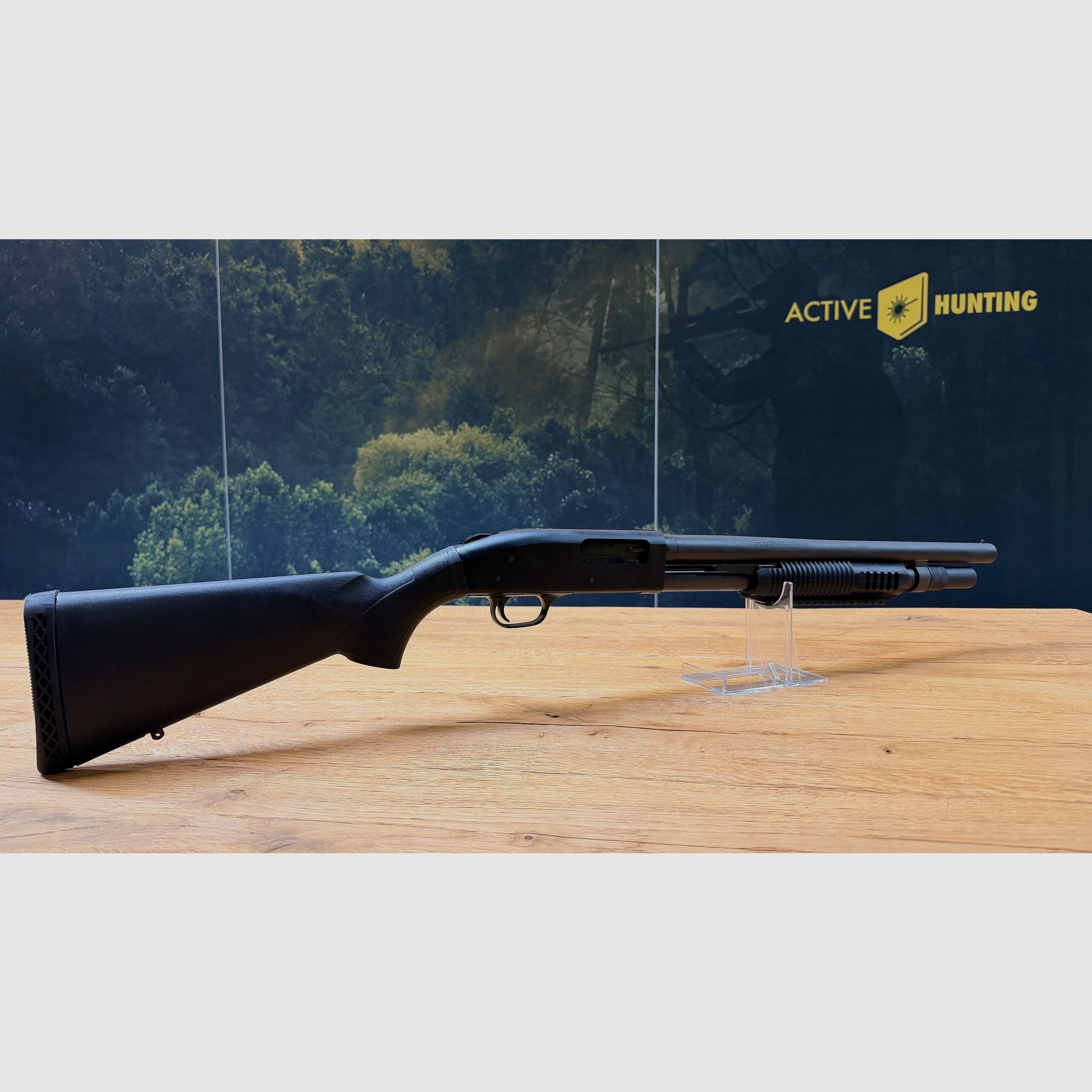 Mossberg Modell M590A1 Vorderschaftrepetierflinte / 12/76 / inkl. Magazinverlängerung / Optic Ready