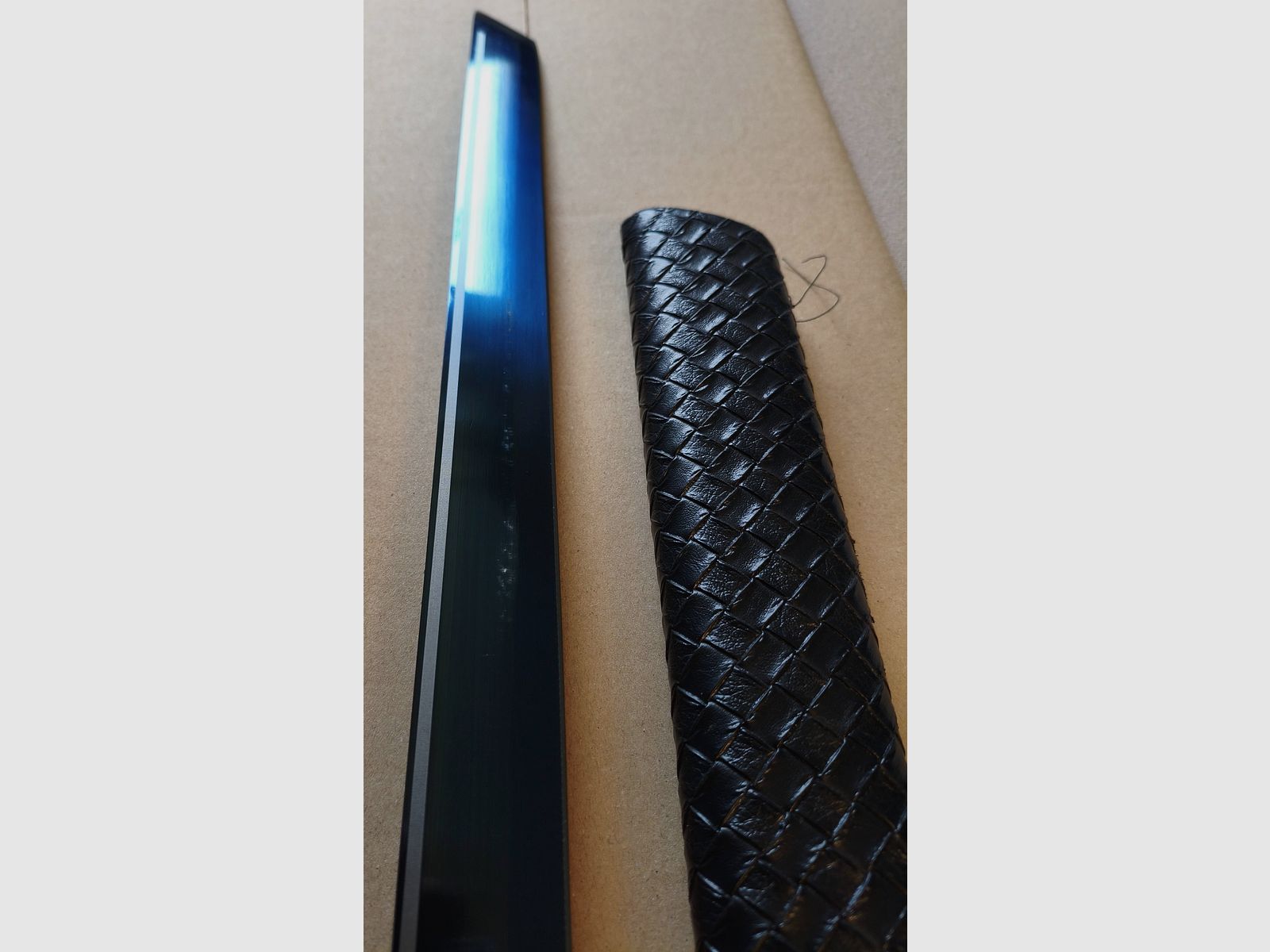 Blaues Katana