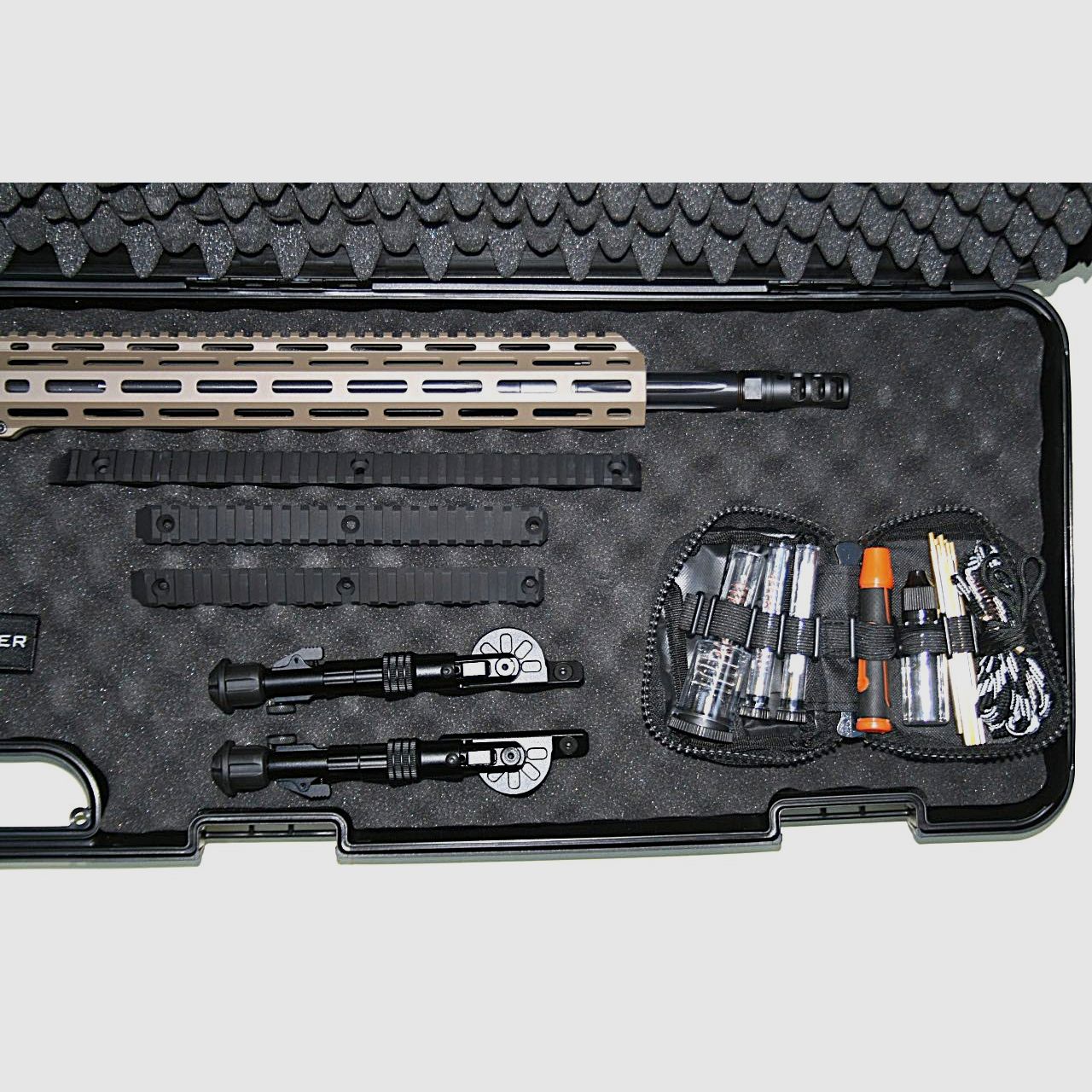 Rifle semiautomático SCHMEISSER AR15 DMR / 18" – .223 REM (FDE), imagen 7 de 15