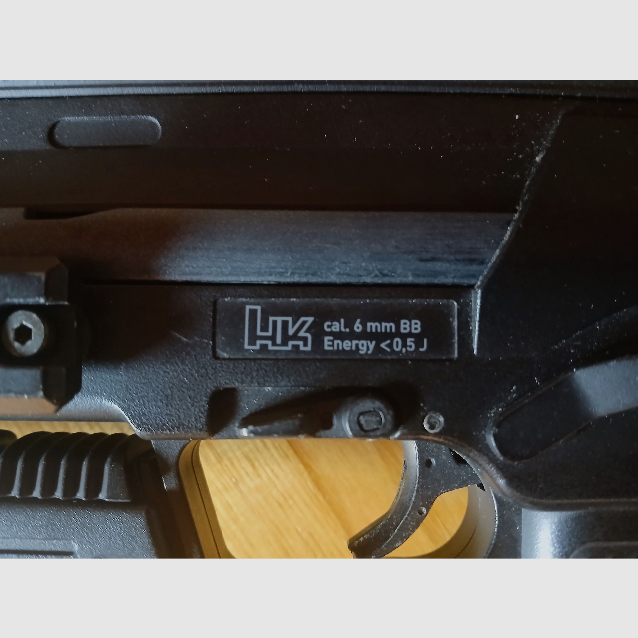 MP7 A1 + kabura na nogę