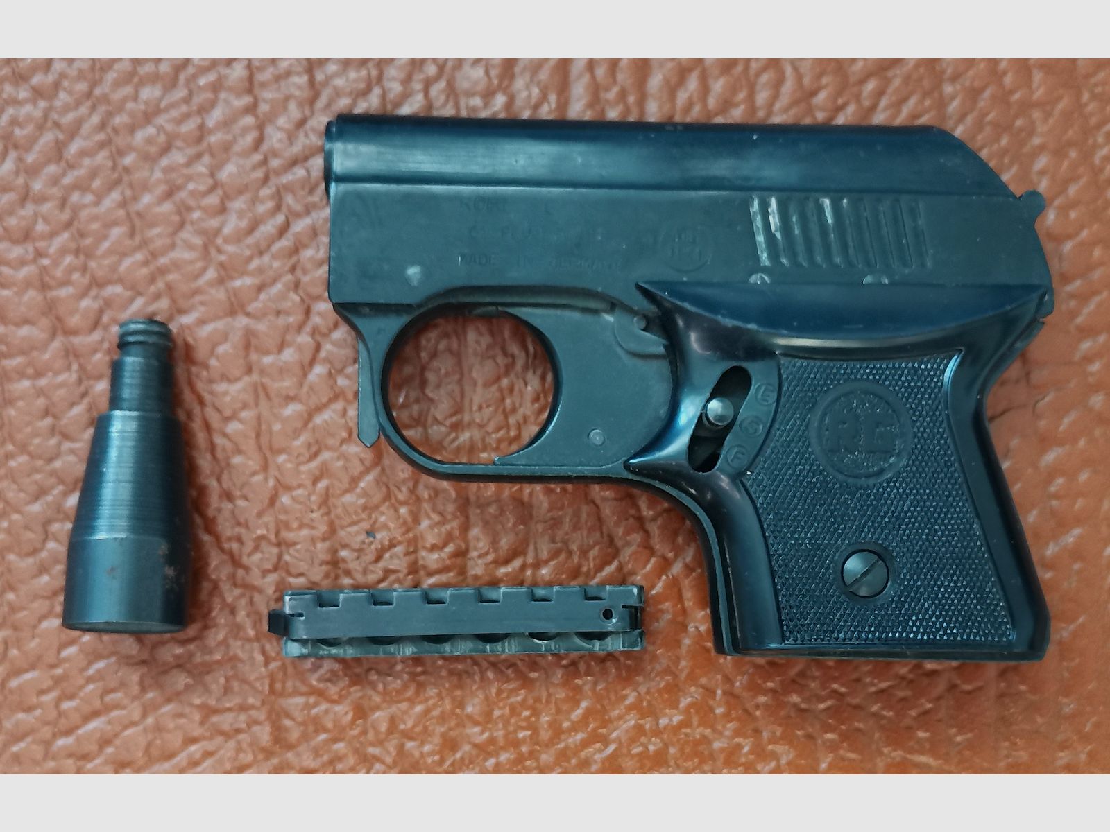 Röhm RG 3 S blank firing pistol 6mm Flob.