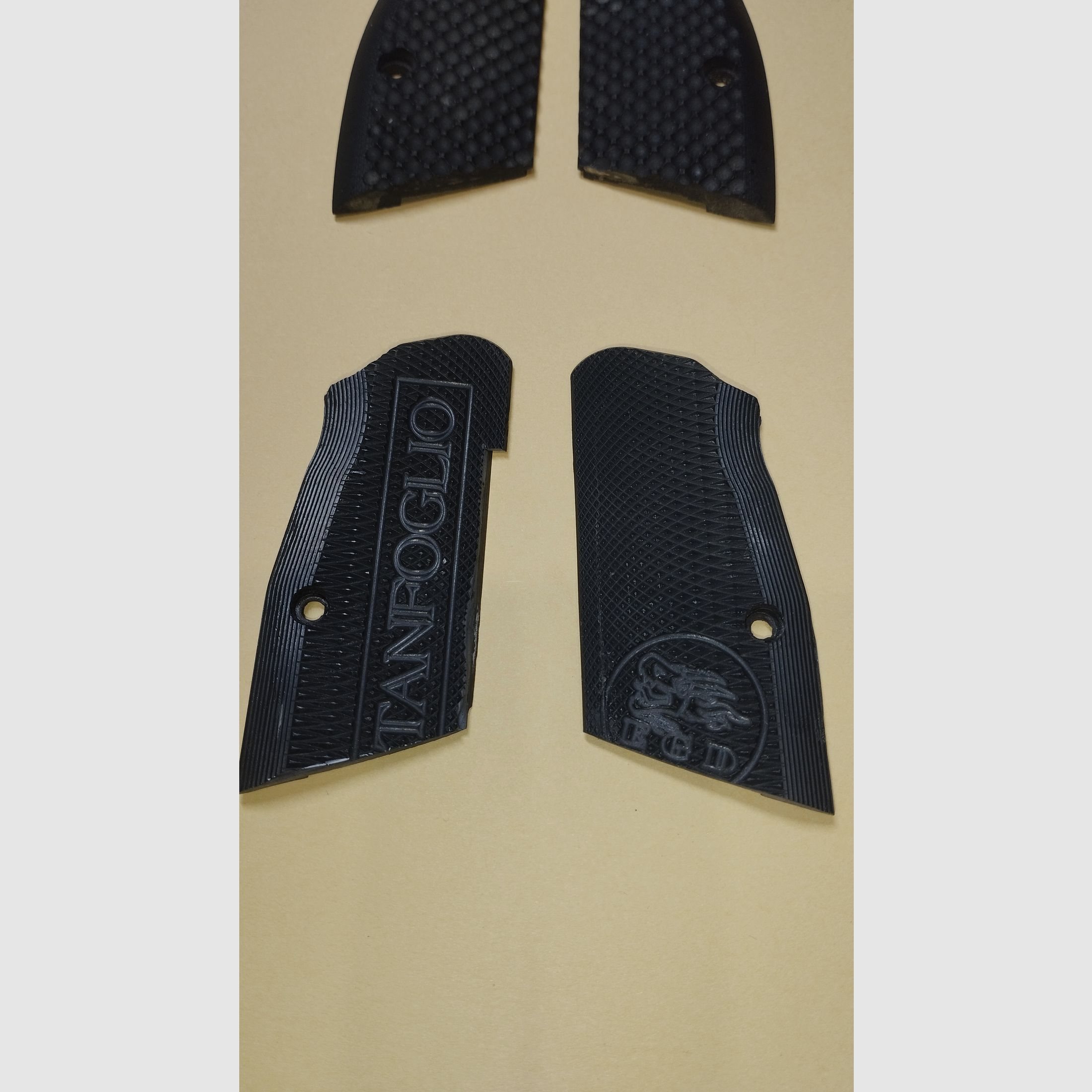 Grip panels Tanfoglio Gold Match Small Frame short