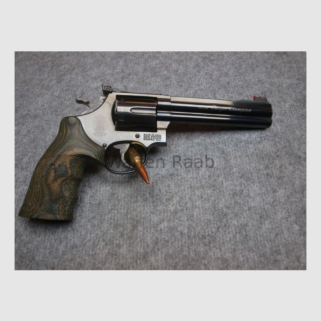 Smith & Wesson 586-4 Target Champion