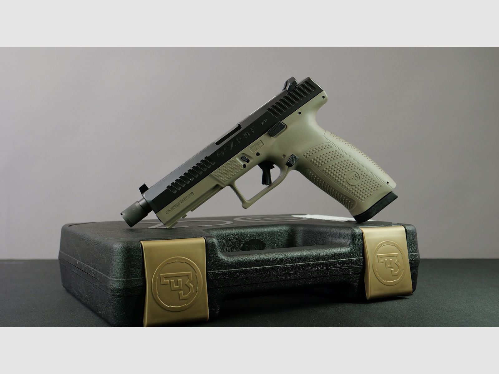 CZ P10 F  SR (Laufgewinde) MEGADEAL