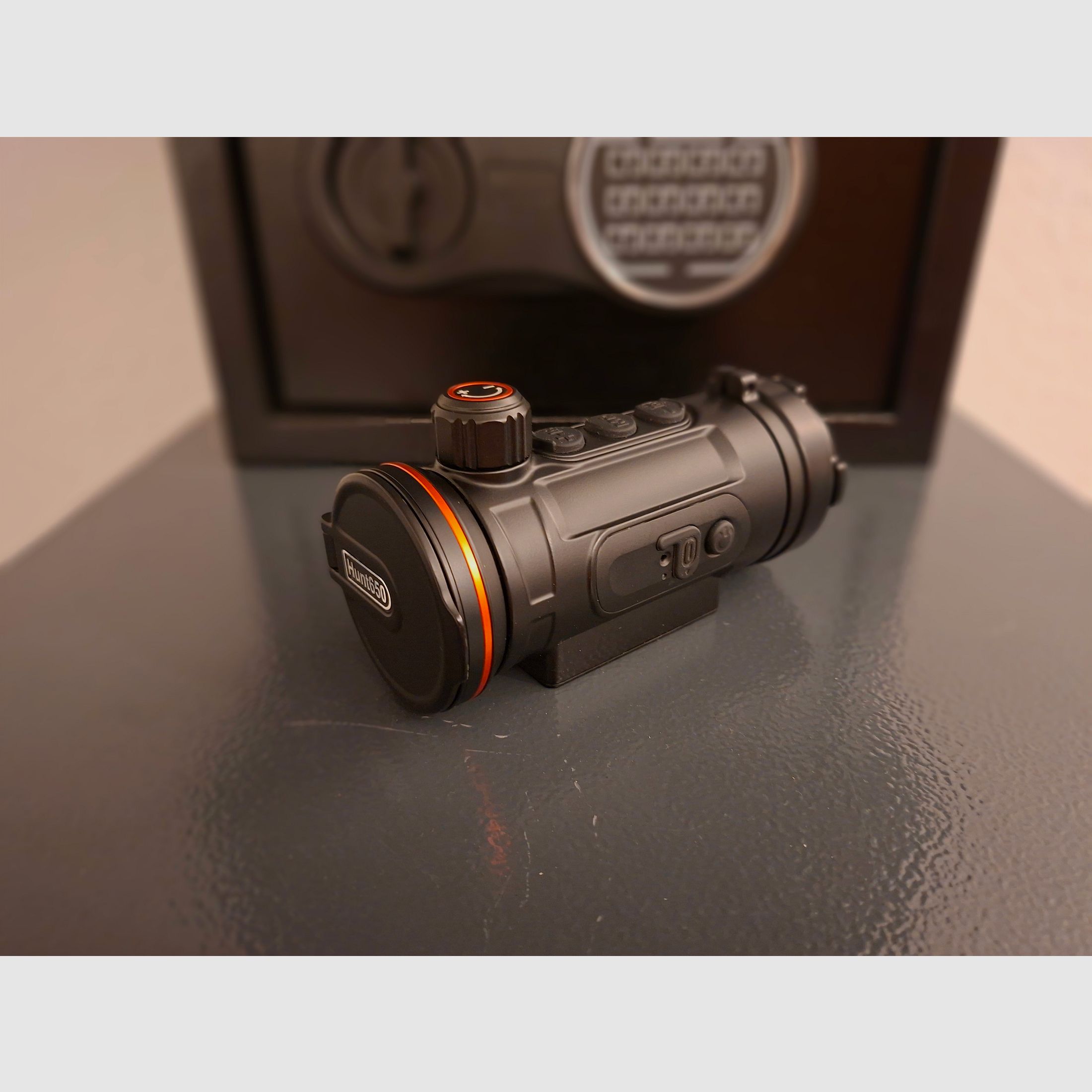 Thermtec Hunt 650 thermal imaging attachment