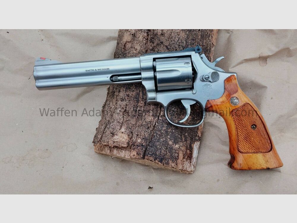 Smith & Wesson Model 686