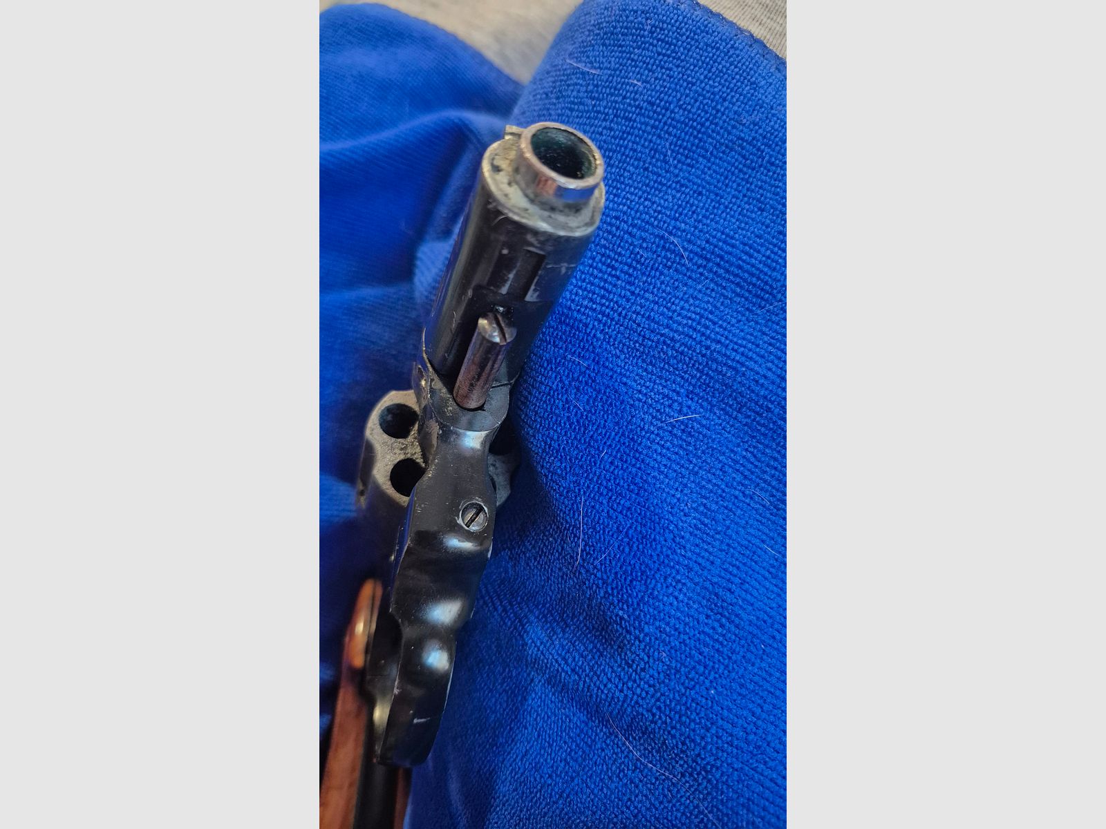 REVOLVER AUS NACHLASS 9 mm