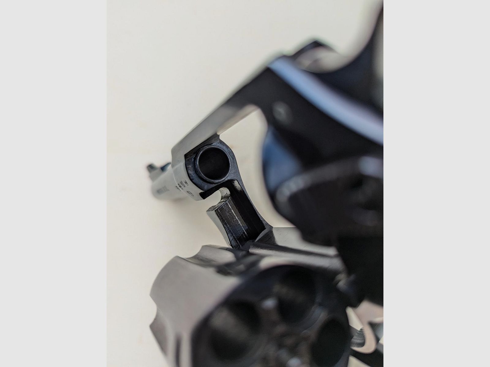 Charter Arm Revolver Undercover  3" in .38Special 