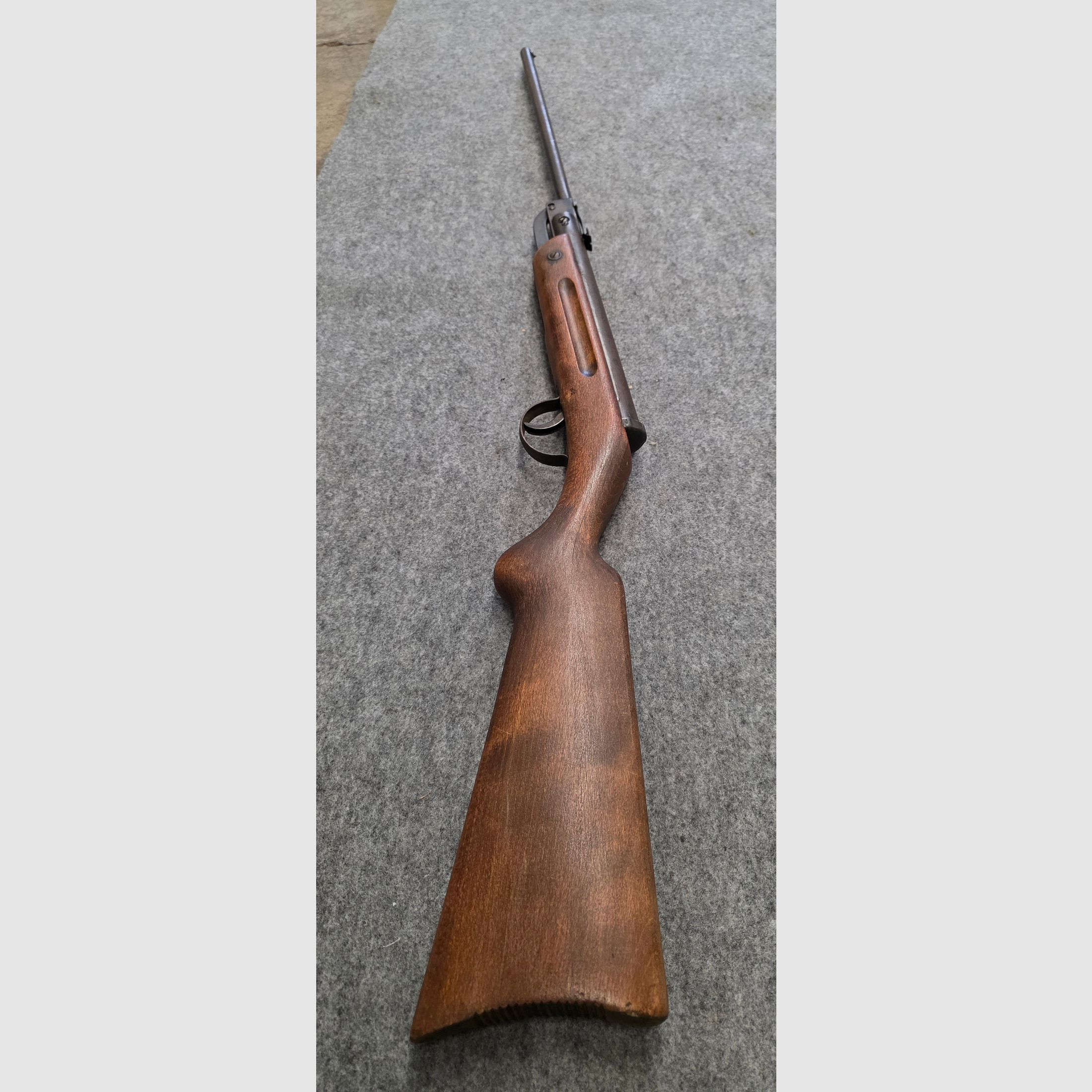 Altes Knicker Luftgewehr Hersteller und Modell unbekannt