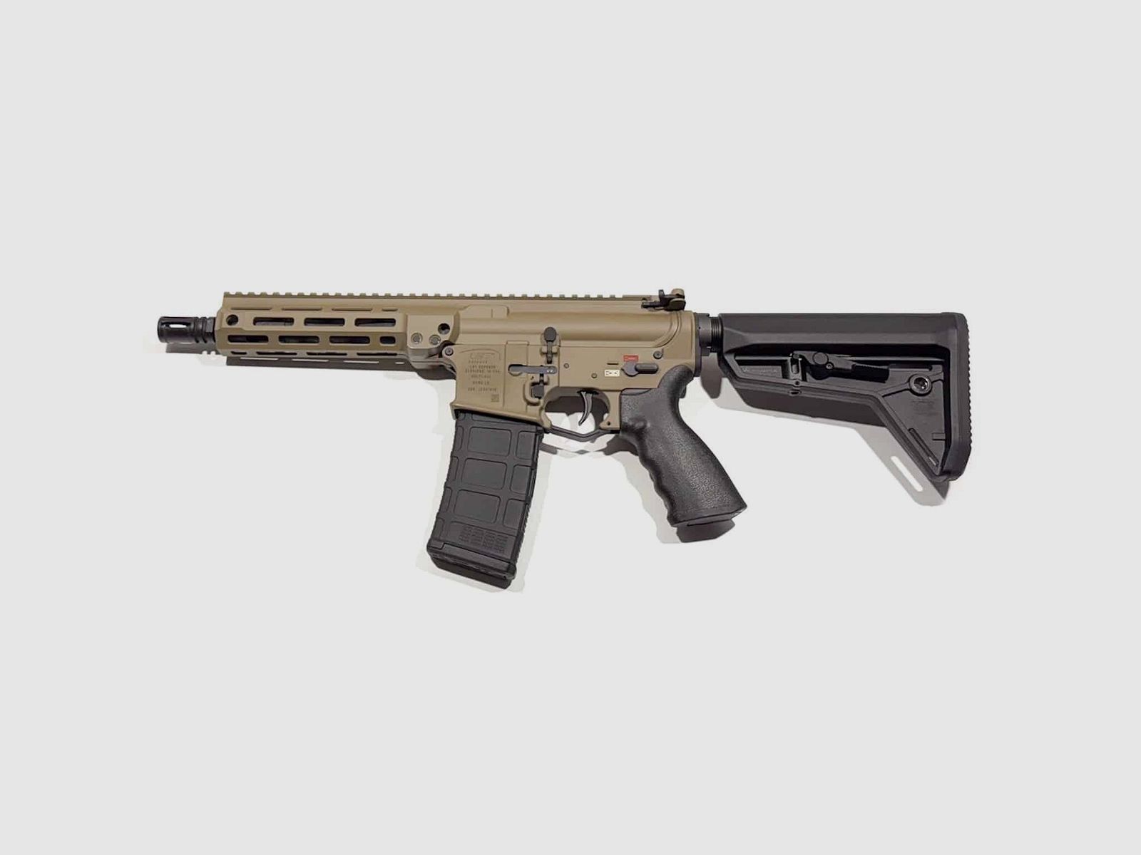 LMT Defense Mars-L „London Police PDW“ FDE 8″ / 5.56×45, Bild 4 von 4