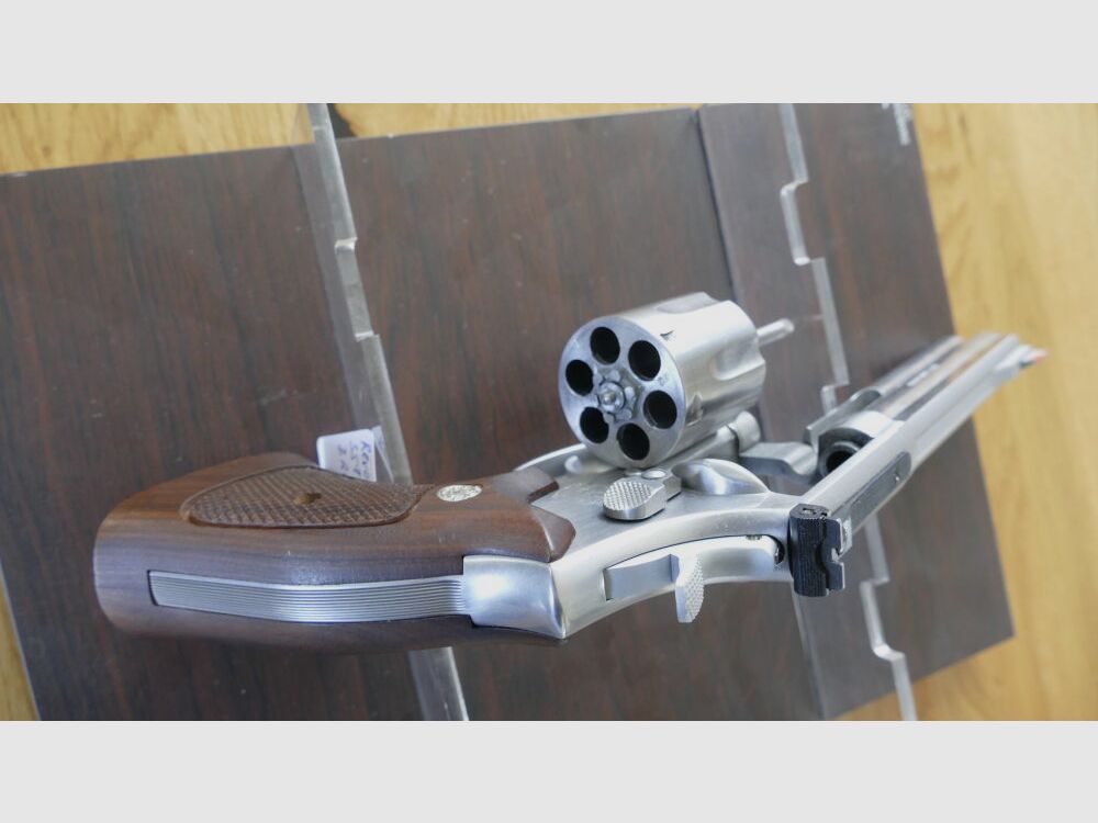 Smith & Wesson Modell 686-4
