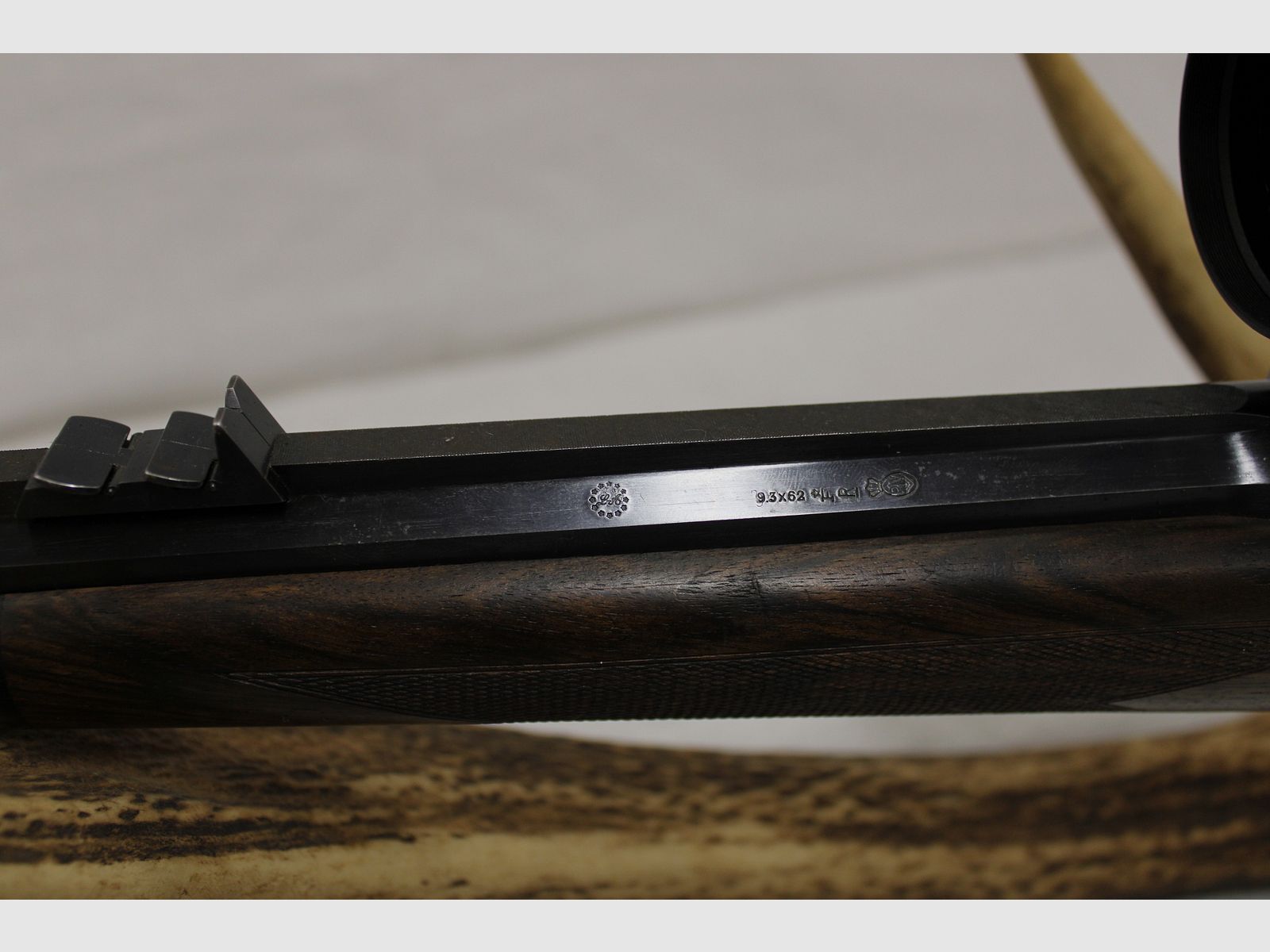 Bolt-action rifle Mauser DWM Luxus rifle 9,3 x 62 Keiler rifle with engraving rarity Kahles 8 x 56 red dot sight