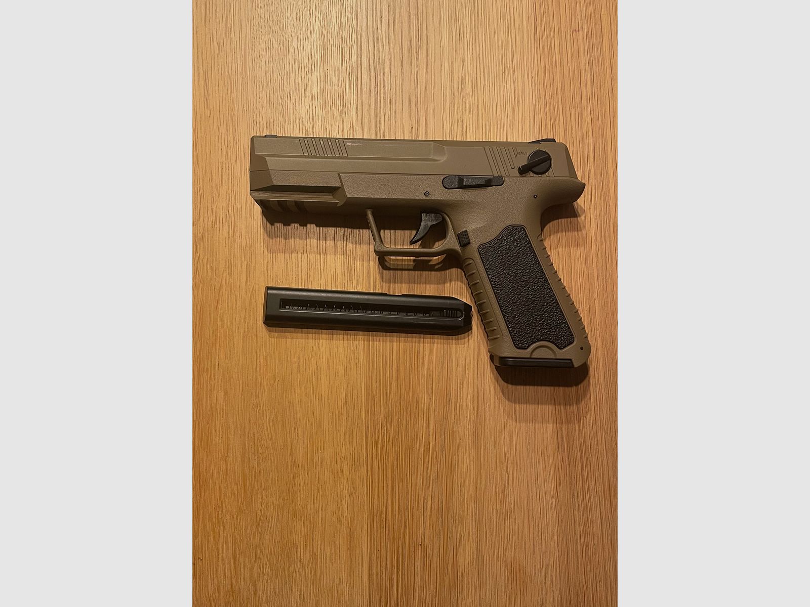 Airsoft Waffen Set mit Zubehör