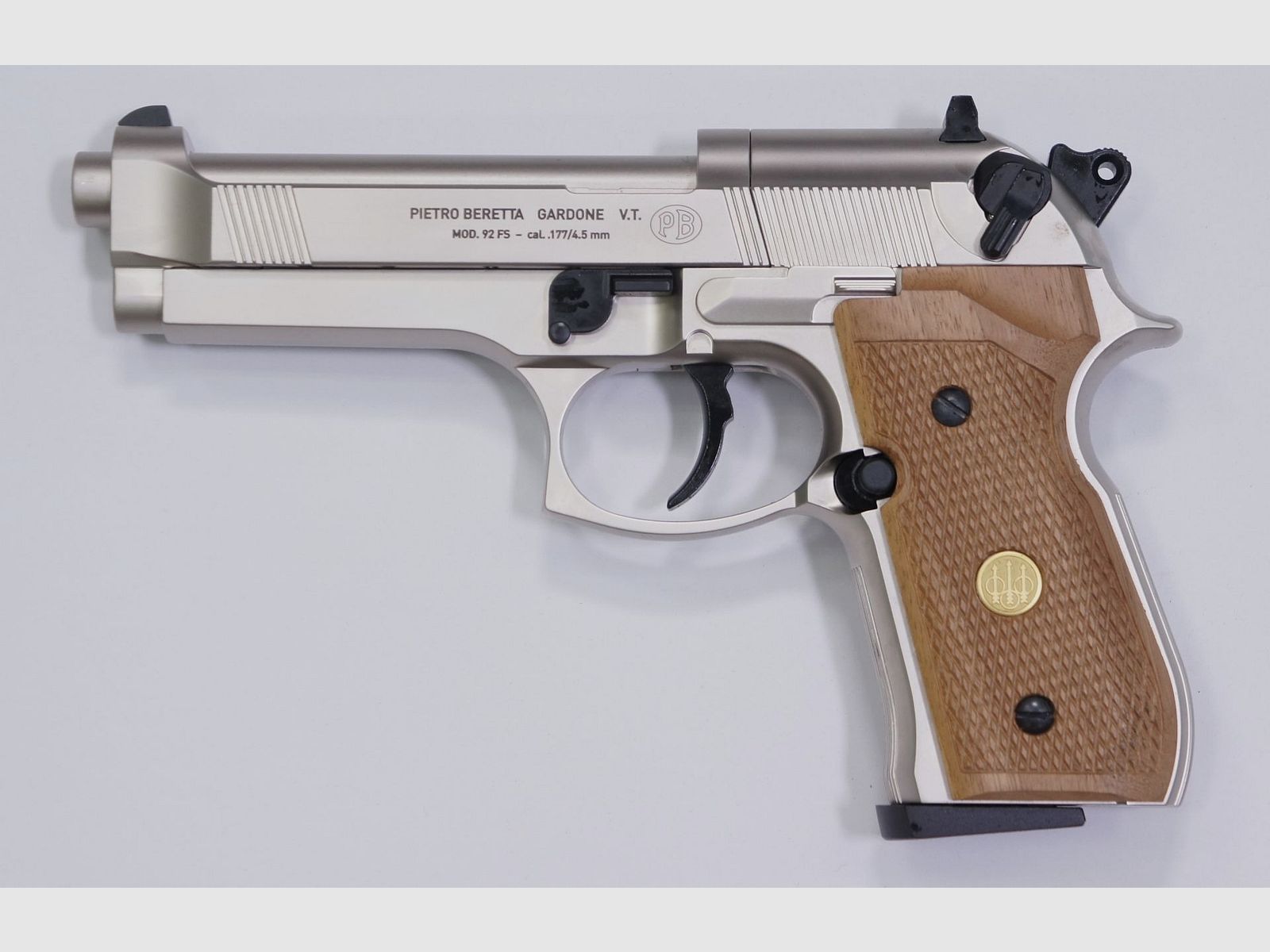 Beretta fs 92 co2 pistole