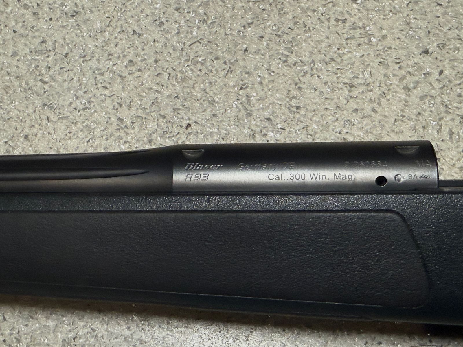 Blaser R93 Professional Kal. .300 Win. Mag. | Semi Weight | kanneliert | sehr gepflegt