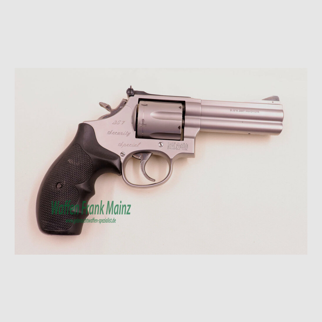 Smith and Wesson - USA Security Special 686-4