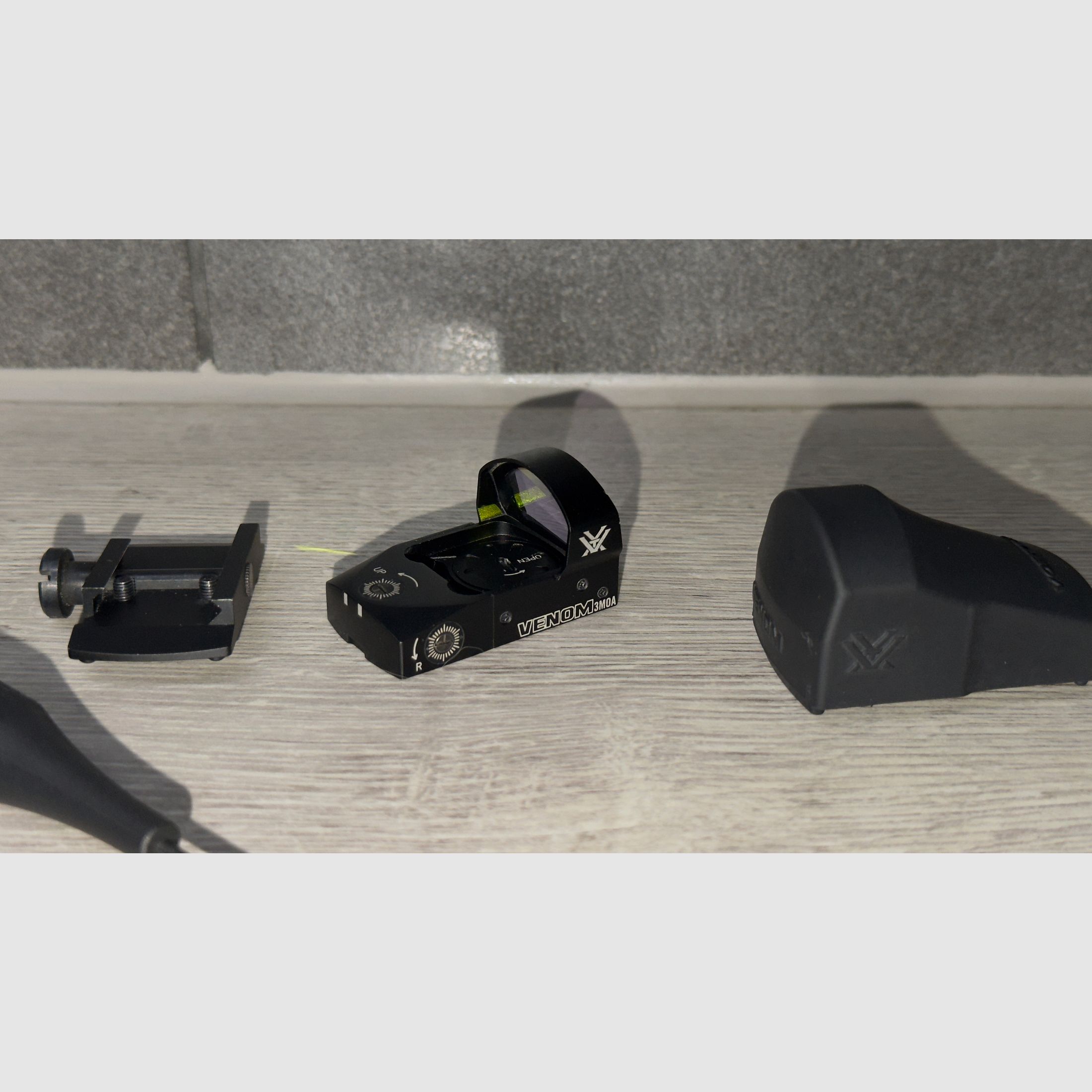 Red Dot Vortex Venom 3 MOA