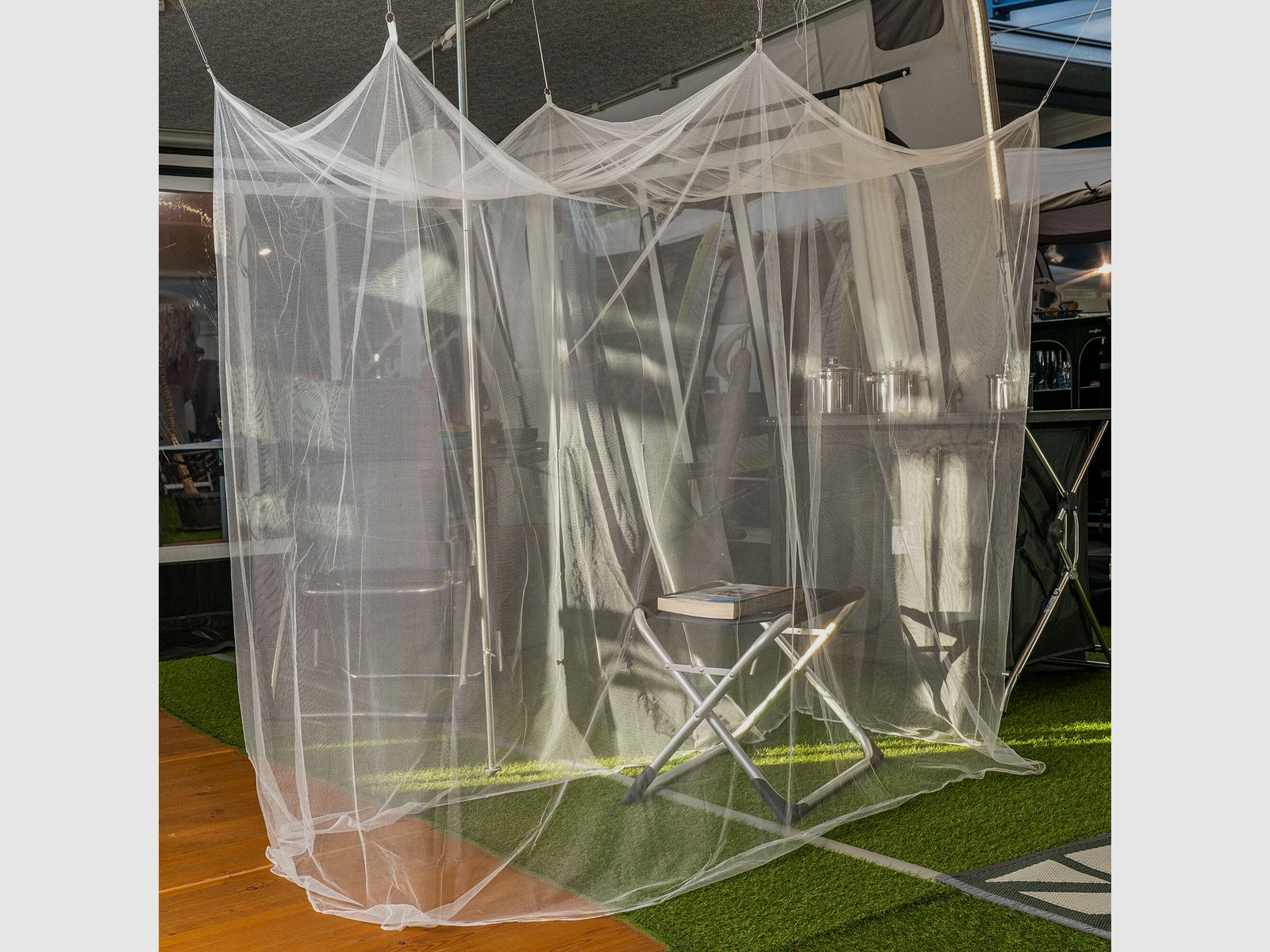 Mosquito Net Box, image 2 of 5