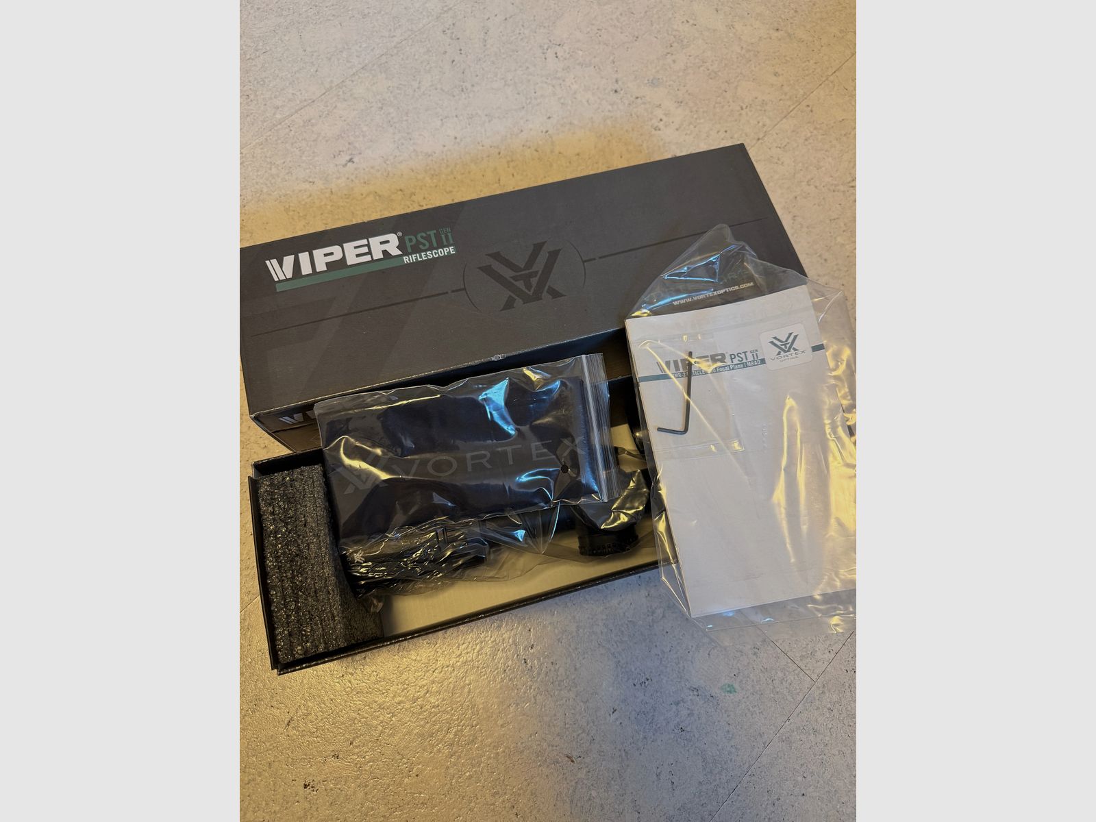 Vortex Viper PST Gen II 1-6x24 VMR-2 MRAD