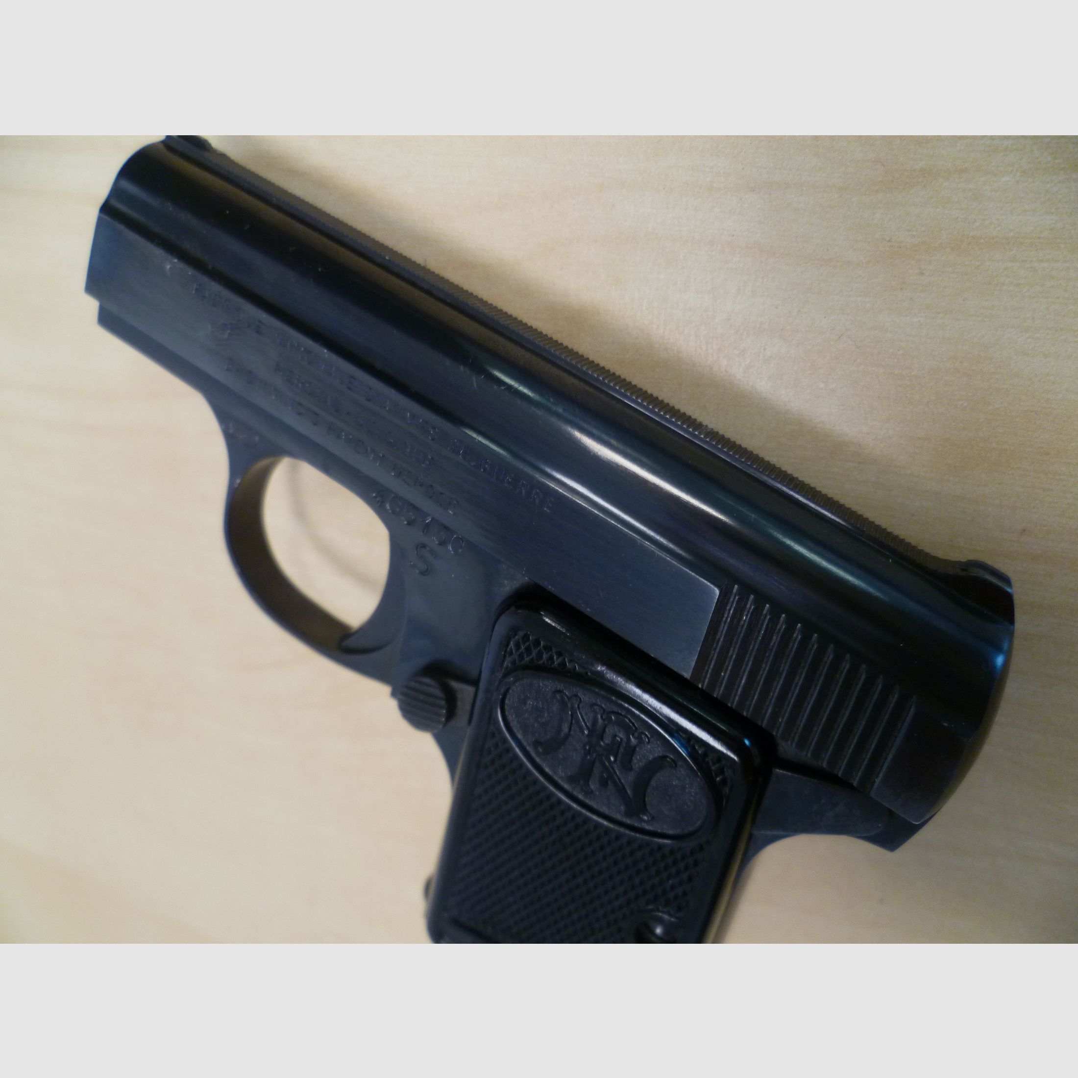 Pistole FN Baby 6,35 mm Browning