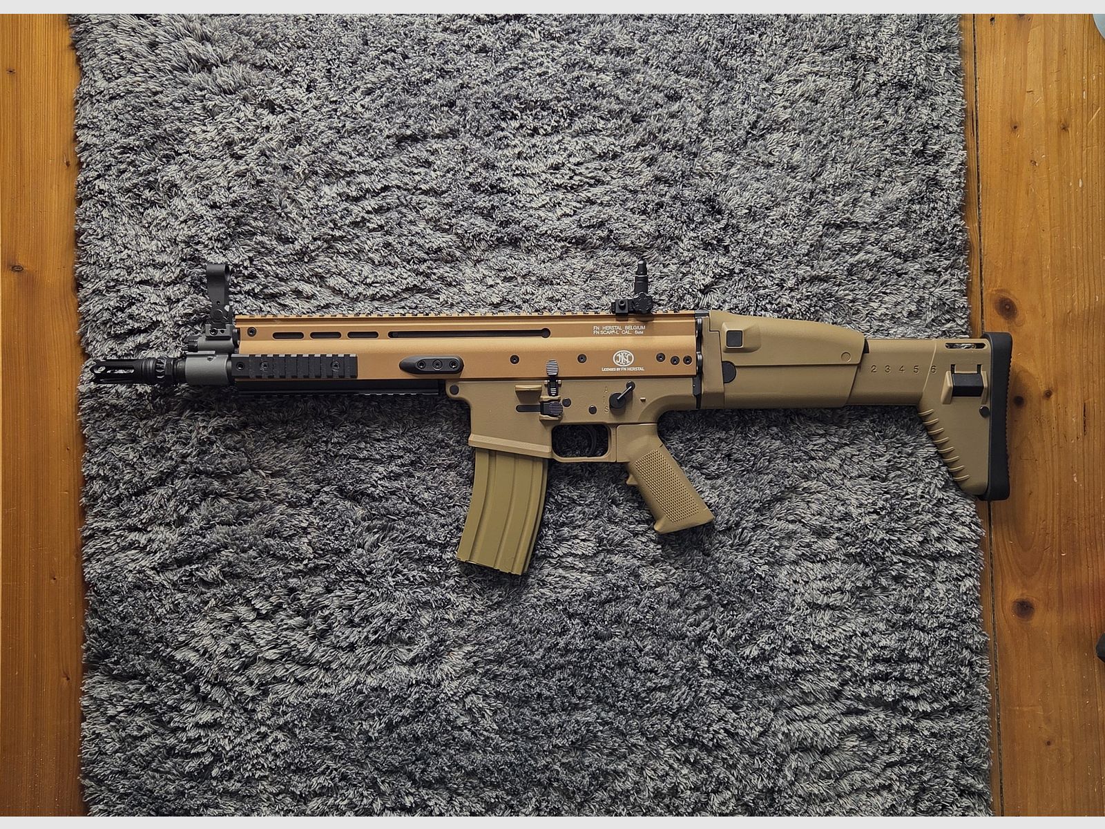 Begadi Mk16  Sport / Scar-L in Tan mit PRO FNS CNC Alu Rotary Hop Up Upgrade