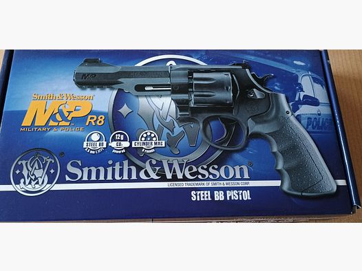 Smith & Wesson MP R 8 Revolver