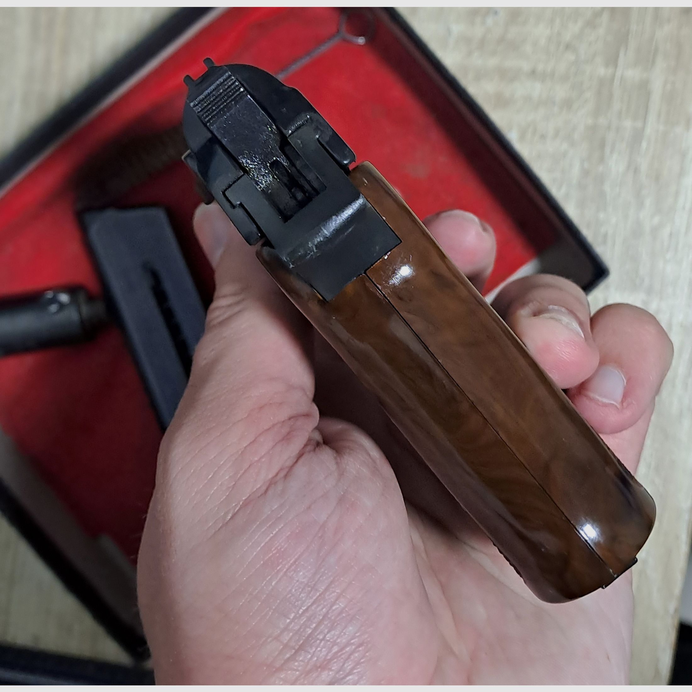 Luger Mod. 88 (Baugleich mit der RG 800) im Kal. 8 mm Knall/ PTB 414