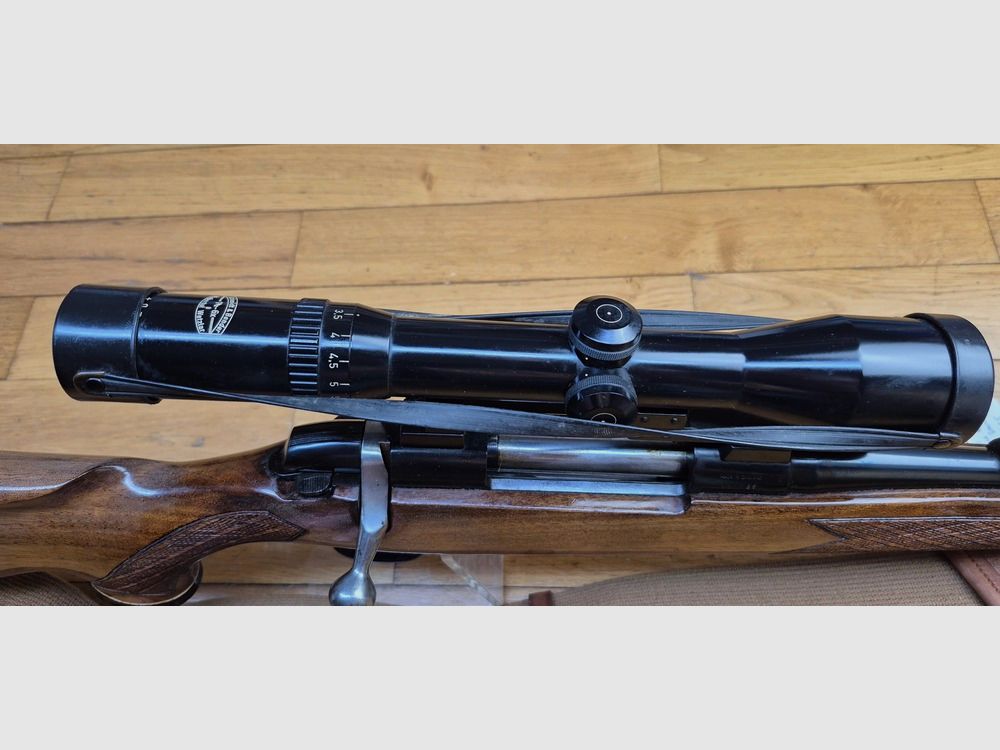Sehr schöne BSA Jagdgewehr Modell CF2 — Kal. 300 Win Mag — Magazin 3 Schuss +1 — Holz von hoher Qualität in Grad V — Schmidt & Bender 1.5-6x Zielfernrohr — Exzellente Mechanik — Spiegel-Lauf — Eines der besten Jagdgewehre, die aus den Werkstätten der „Großen Epoche“ britischer Herkunft stammen — TBE/TBE+, Bild 21 von 39