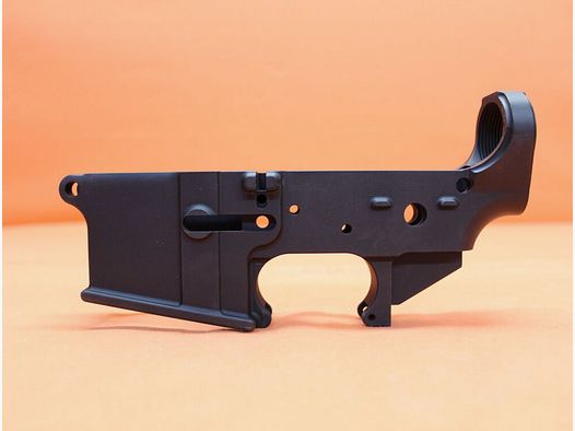 Caja inferior Oberland Arms OA-15: Receptor inferior semi-automático vacío/despojado Sistema AR-15