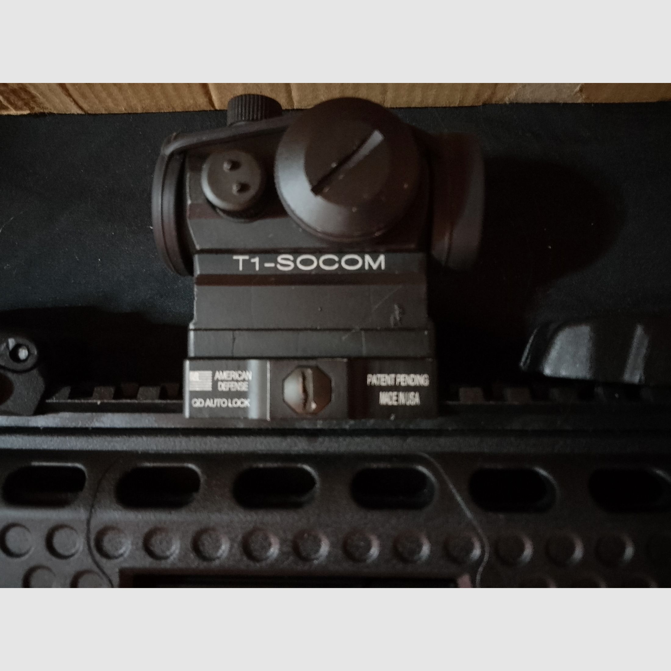 RAM Cal .43 Combat (Glock) + 4 Magazine + Aps Caribe Action Conversion Kit T1-Socom Visier und Zubehör Co2 Rubberballs Paintballs