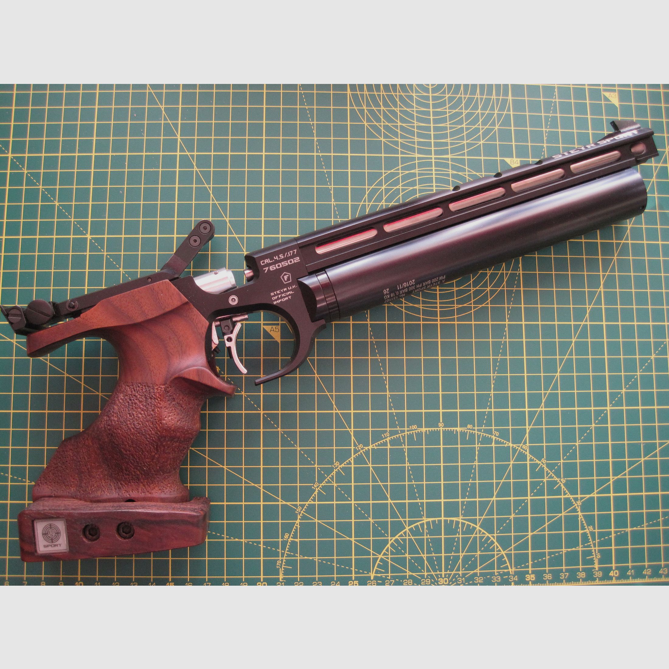 Steyr Evo 10, image 2 sur 4