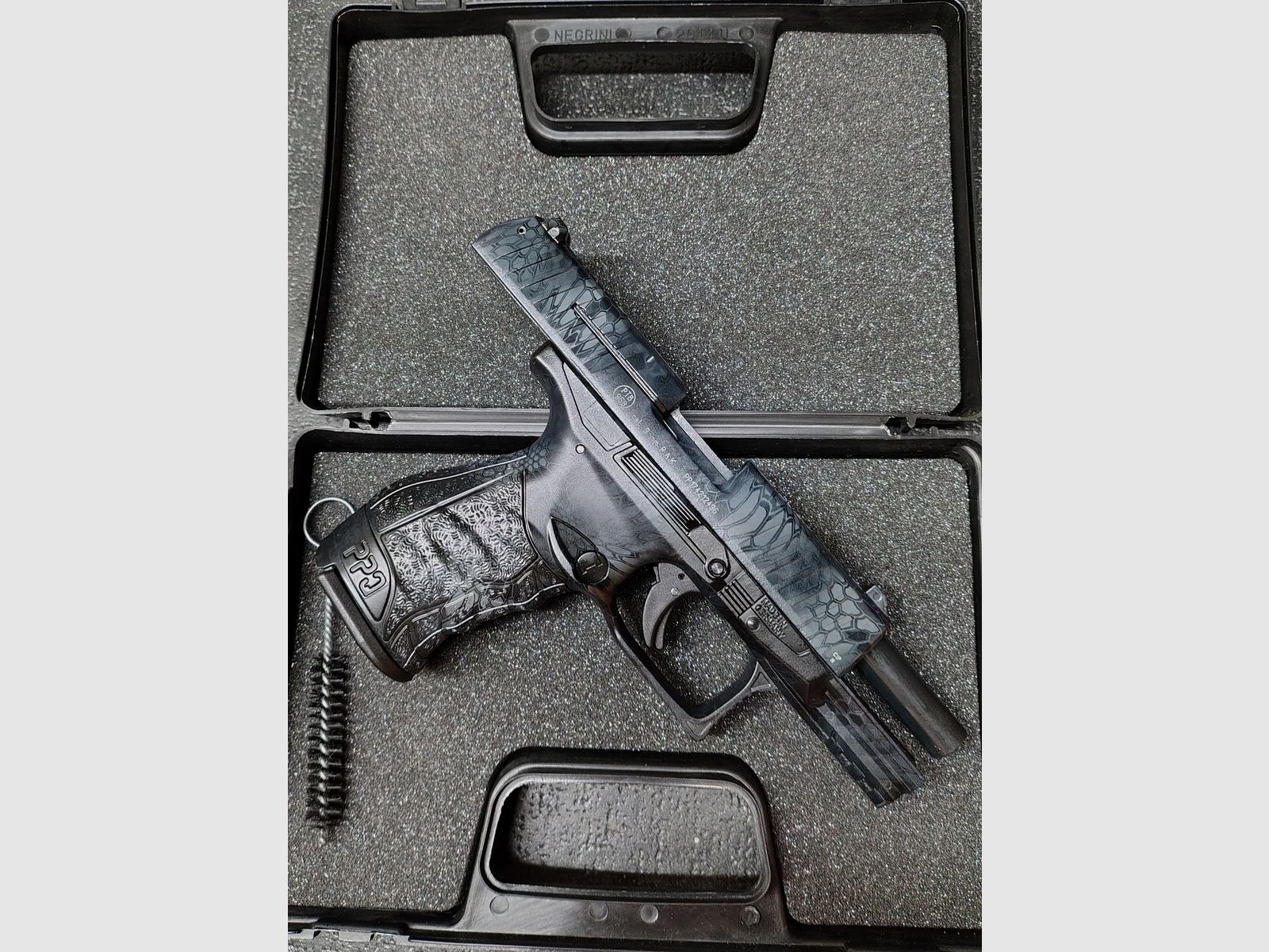 Walther PPQ M2 Kryptek Black PAK/Strzał ostrzegawczy