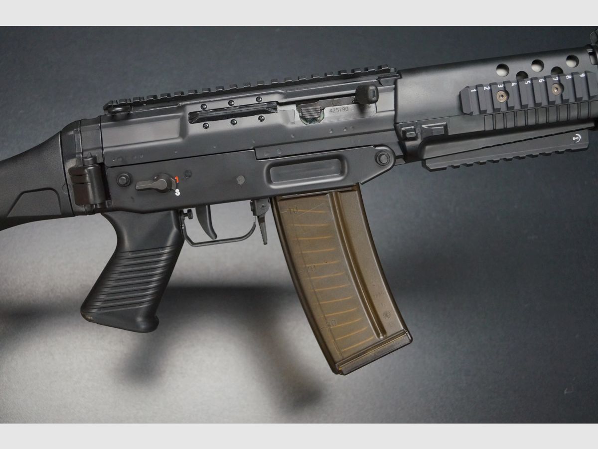 SIG SG553 LB, afbeelding 3 van 6