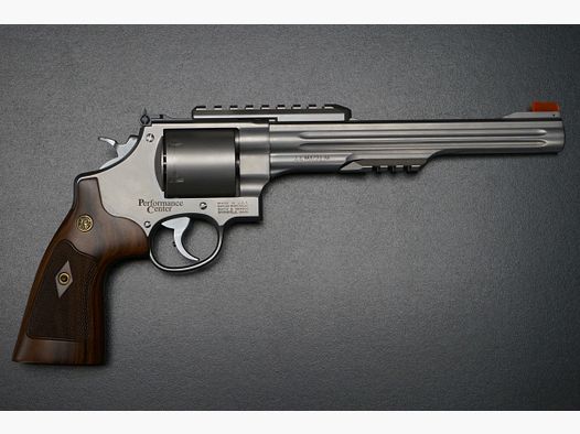 Smith & Wesson 629-8 PC