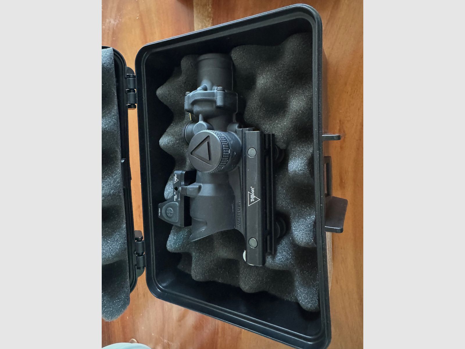 Trijicon ACOG 4x32 LED (.223 Reticle) + RMR Type 2 (3.25 MOA) – ABSOLUT NOWY I NIGDY NIE UŻYWANY w OVP