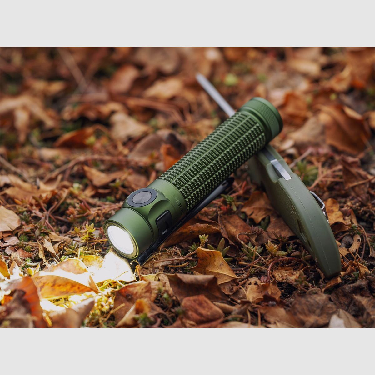 Olight Baton 4 Pro OD Vert, image 9 sur 10