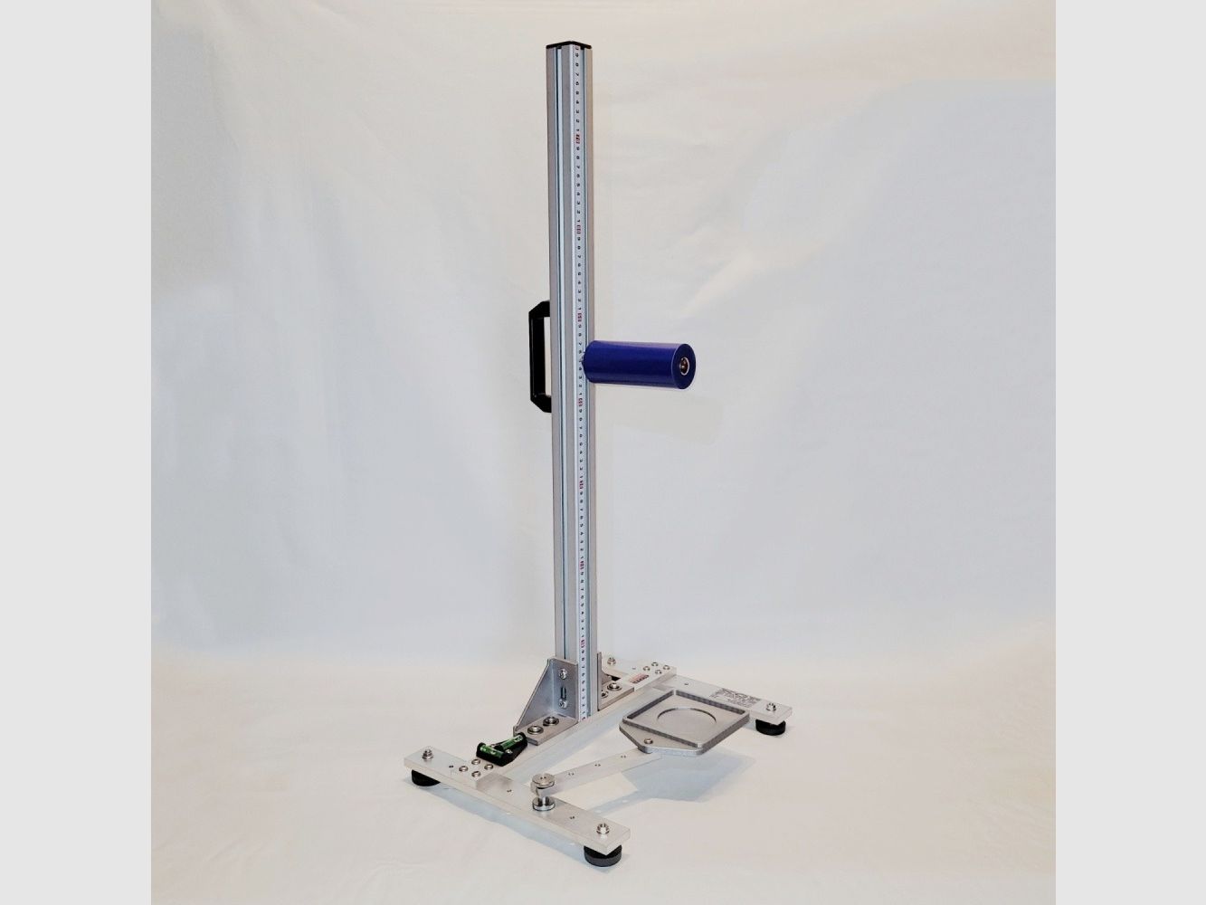 KGF Auflagestativ - Auflageständer Alu H-800-Ultimate mit Buchenholz-Auflage, Waage, Griff, Maßband + Munitionshalter