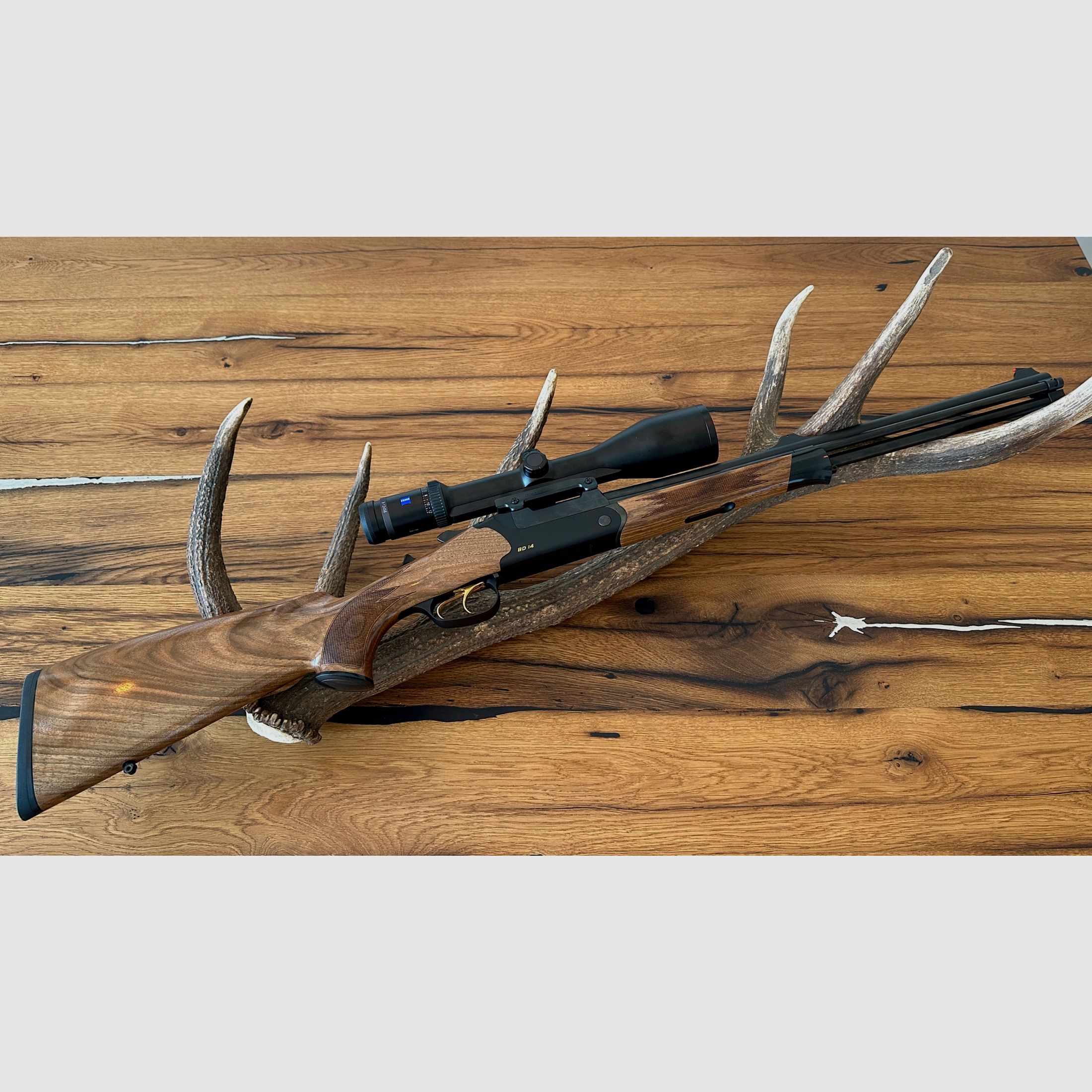 Blaser BD14 Black Gold incl. scope 8x57 JRS & 222 rem., image 1 of 7