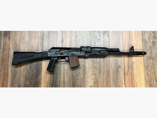 Izhmash Saiga MK 105 - półautomatyczna karabina 5,45x39 cywilna AK74M - długość lufy 415 mm - składany kolba - wersja cywilna - system AK74 AK47