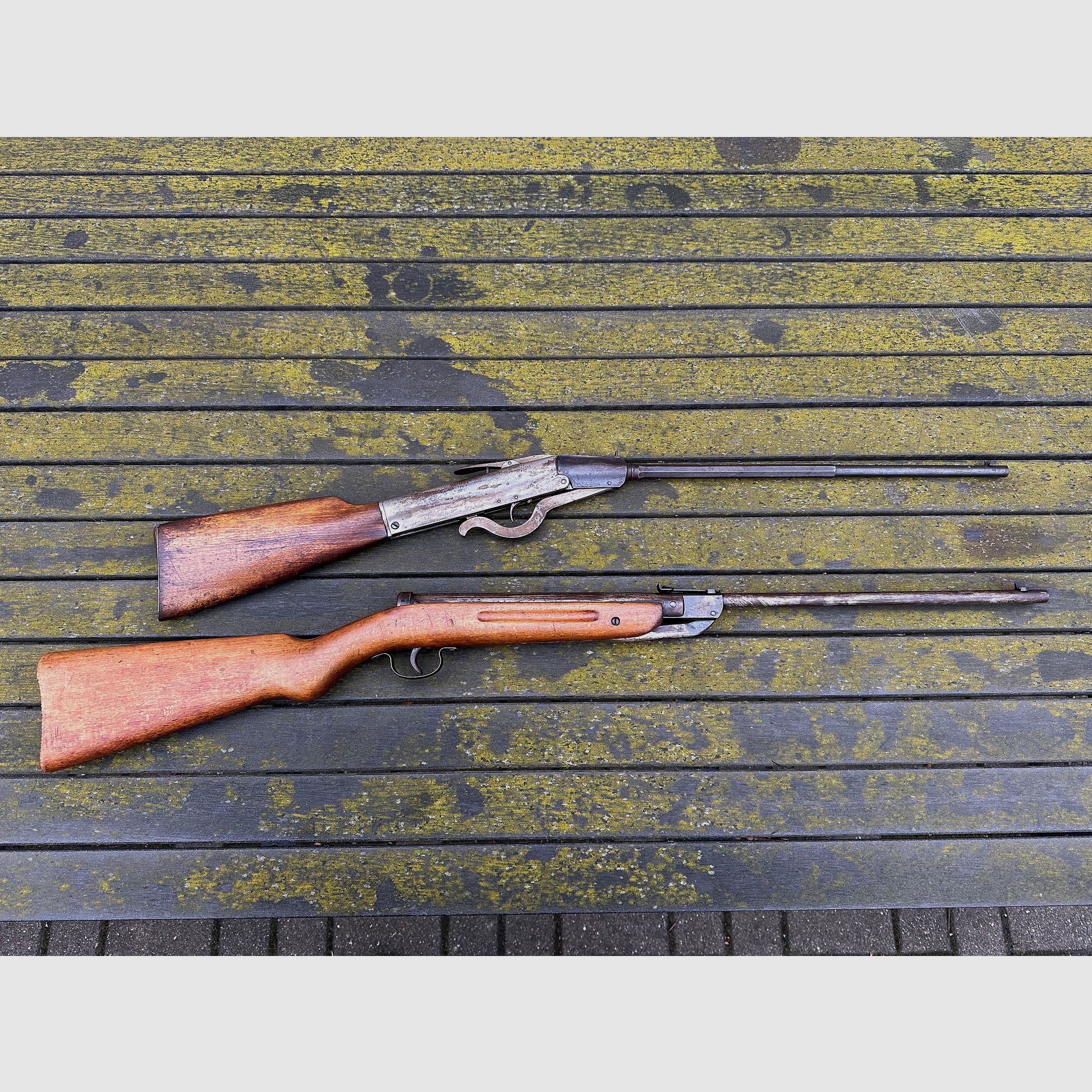 2 pièces de vieux fusil à air comprimé Knicker Diana 25 RDA et avant 1945 D.R.G.M. provenant d'une succession