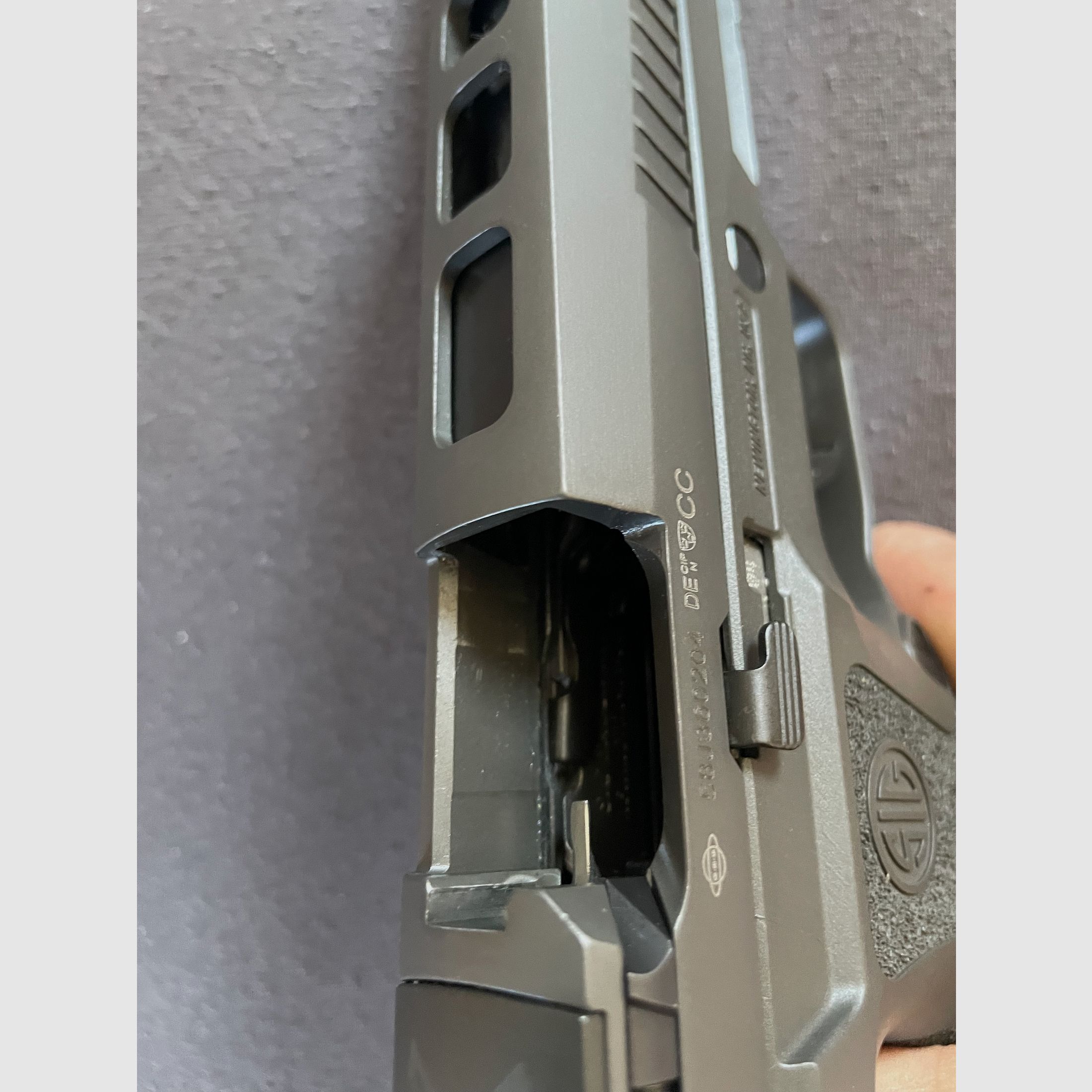 SIG P320 X 5 Legion OR, incl. 3 orig. magazines, lock, case et safety flag, image 2 sur 5