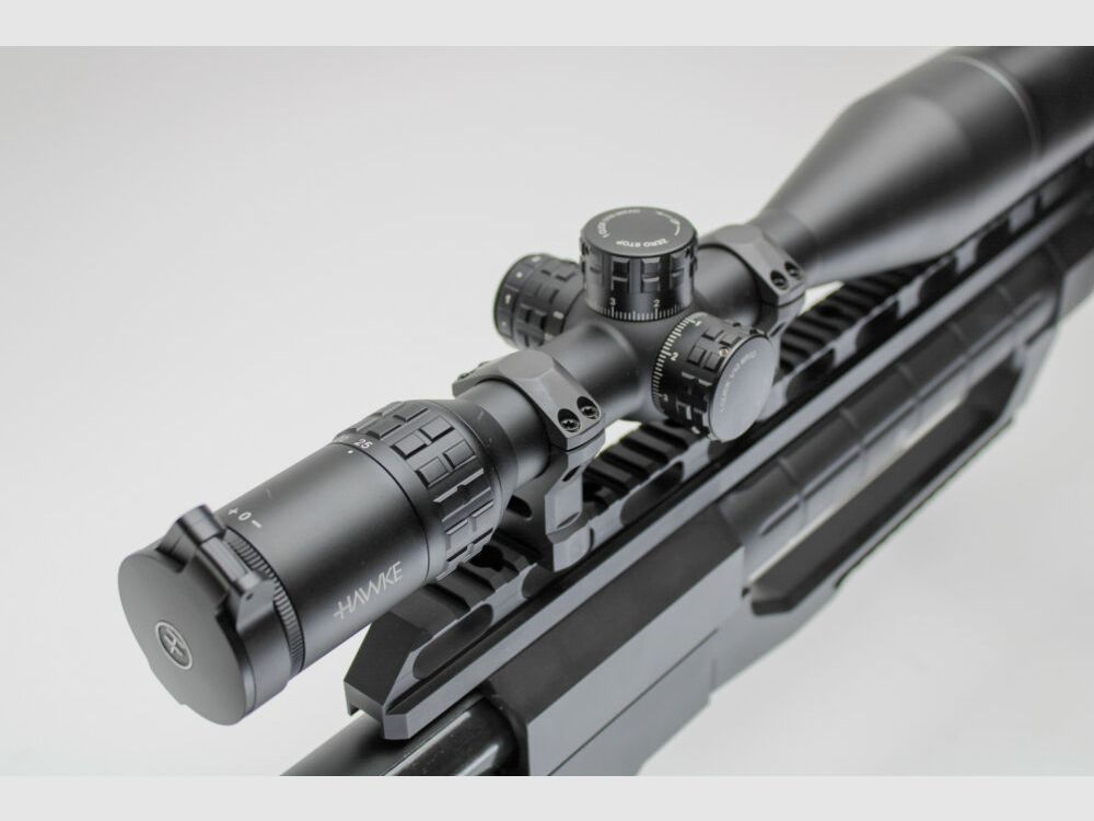 EL Büchse Fortmeier M2002 Kal. .50 BMG mit Hawke 5-25x56 .50BMG