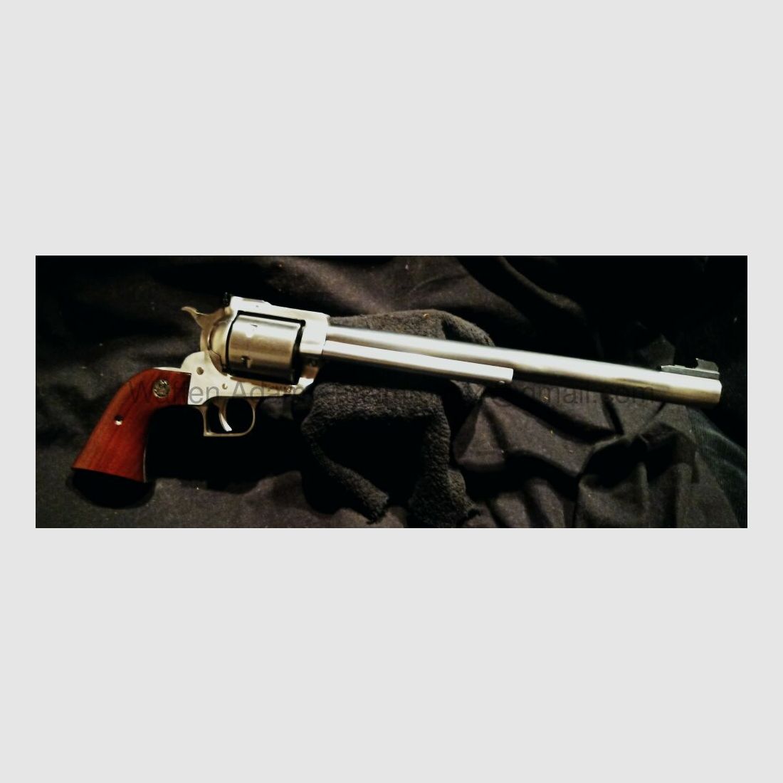 Ruger Nouveau Modèle Super Blackhawk 10,5 pouces