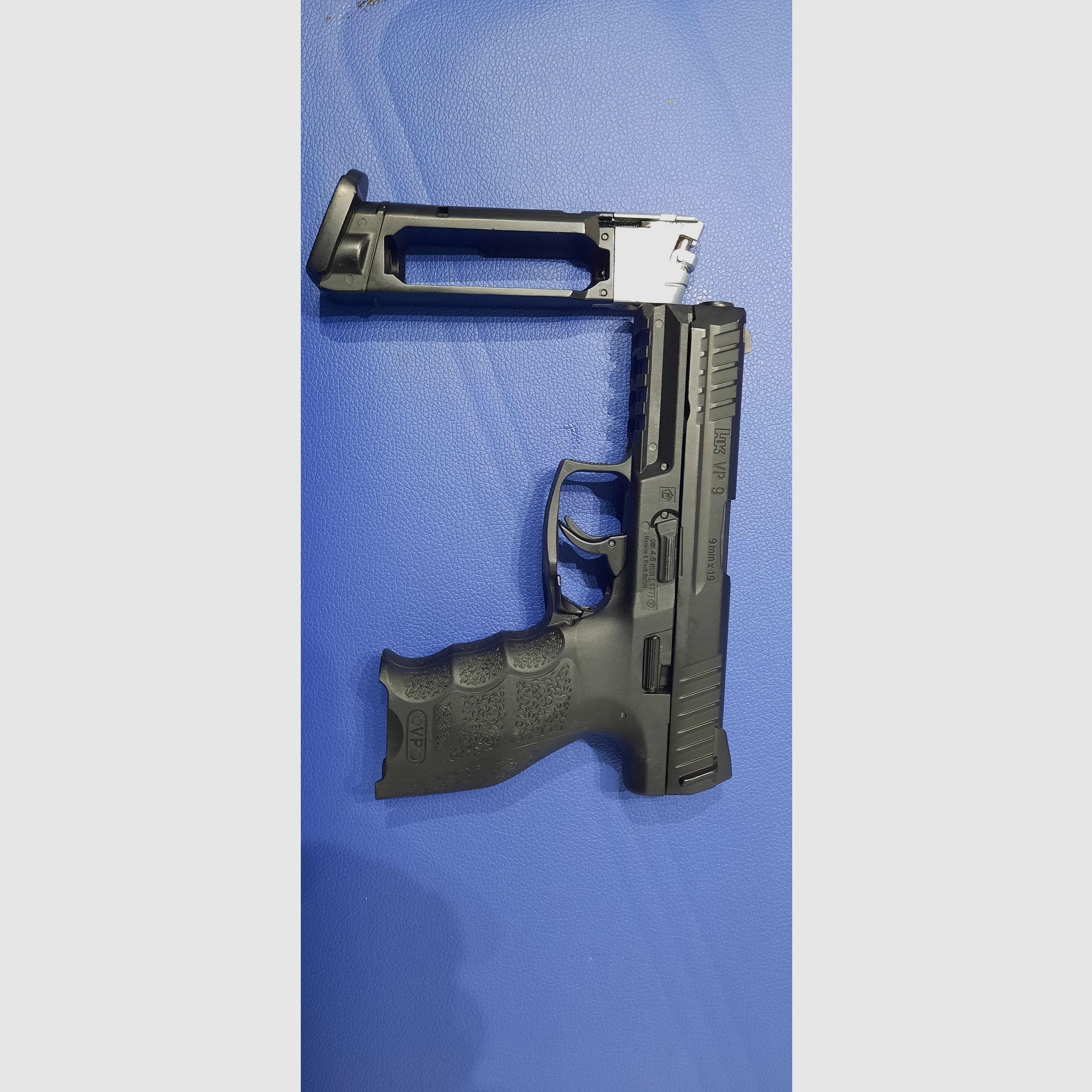Heckler & Koch V9  4,5mm CO2 