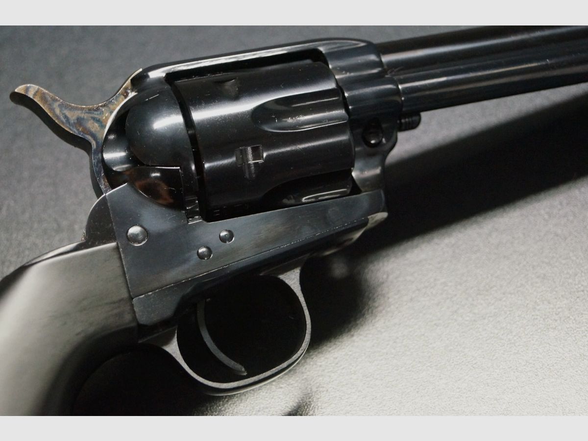 Uberti 1873 Cattleman Black 0405, immagine 2 di 6