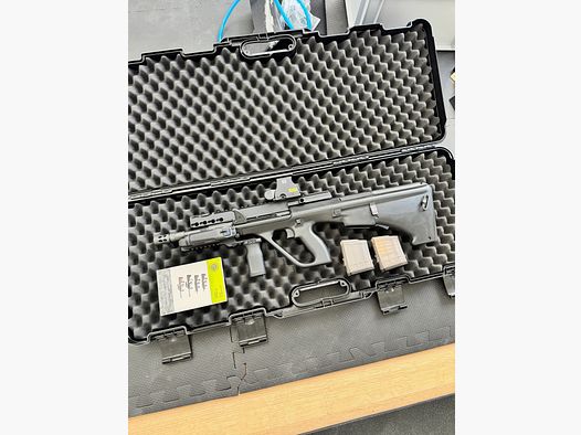 Steyr AUG-Z A3 S.W.A.T. incl EOTECH XPS2-0 & Streamlight TLR RM2