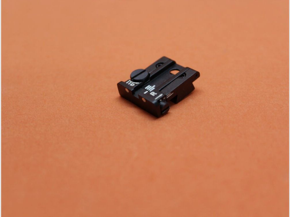 LPA CZ 75 SP-01 : Viseur micrométrique LPA (TPU86BZ30) Plaque de guidage 2 points avec points de contraste, par exemple pour SHADOW