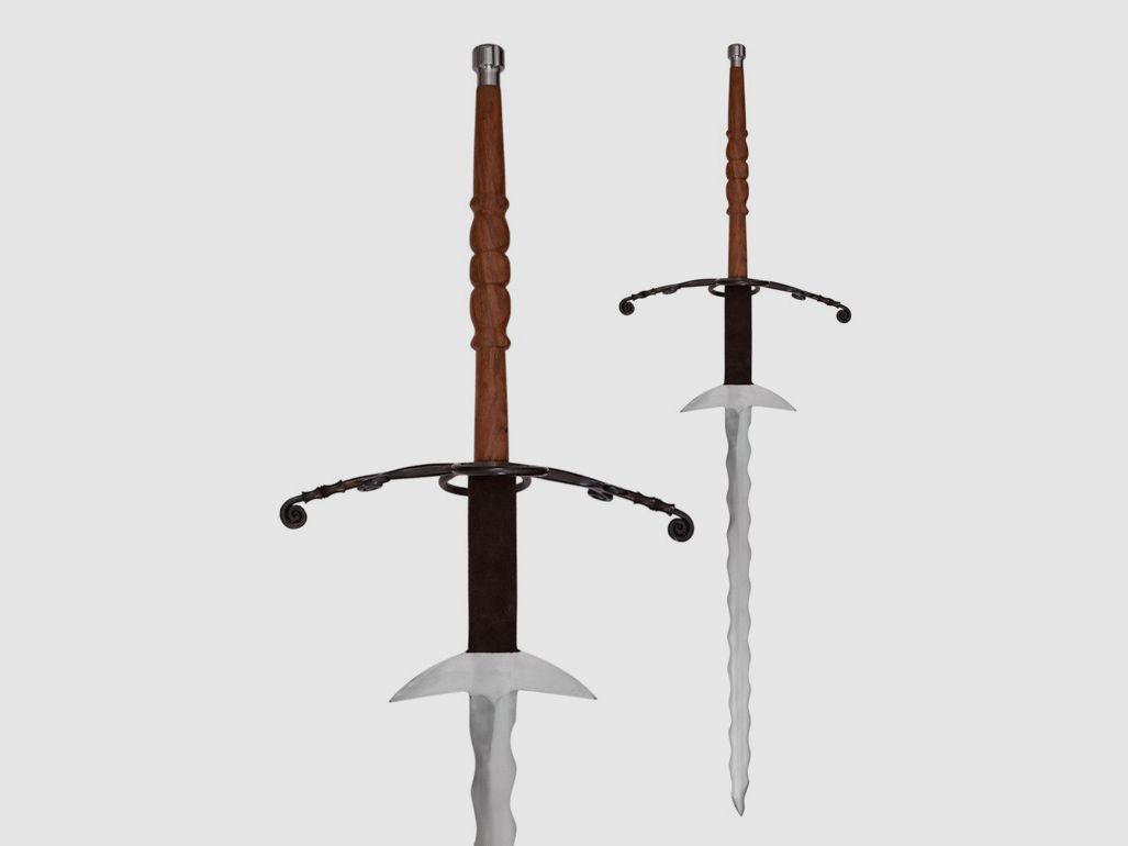 Two-handed sword Flamberge