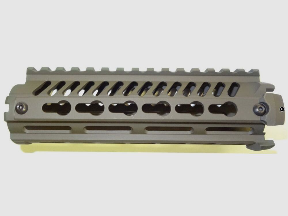 Ultra Lite AR-15 foregrip, light olive