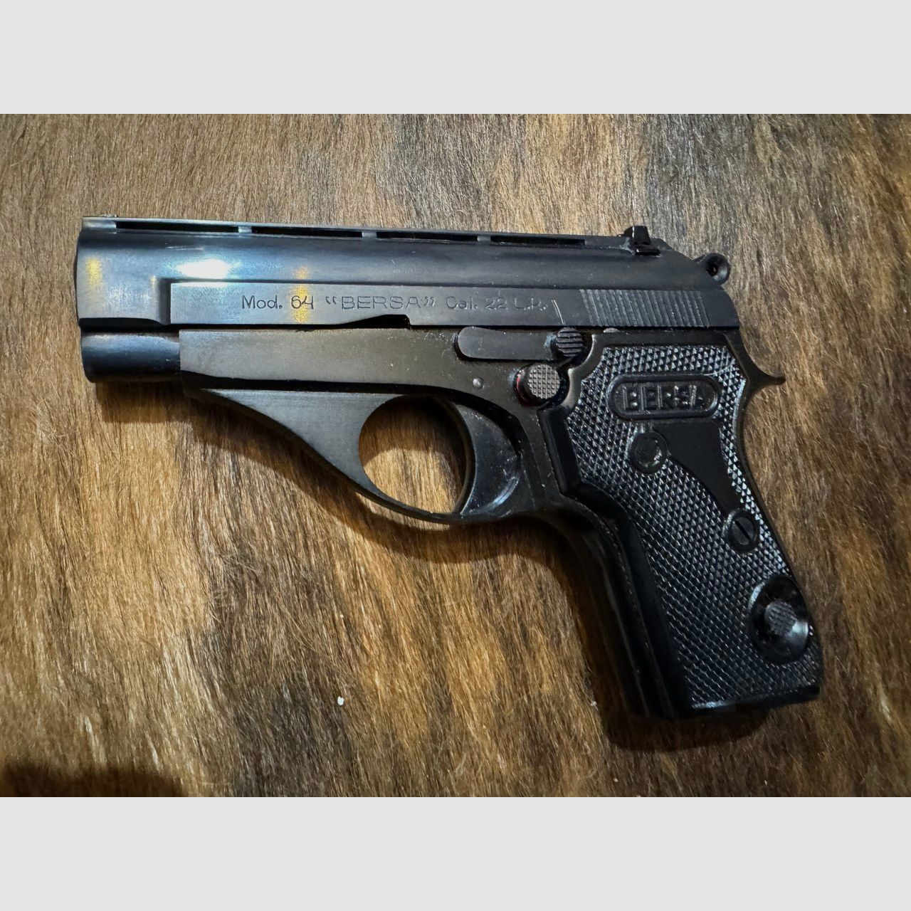 Pistole Bersa Modell 64 Kaliber .22 LR – Klassische Selbstladepistole, Bild 1 von 5